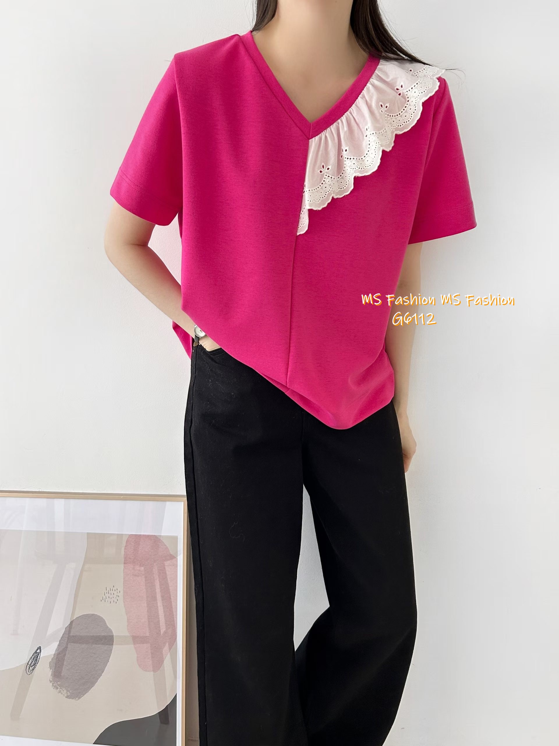  G6112 韓國🇰🇷V領通花ruffle top