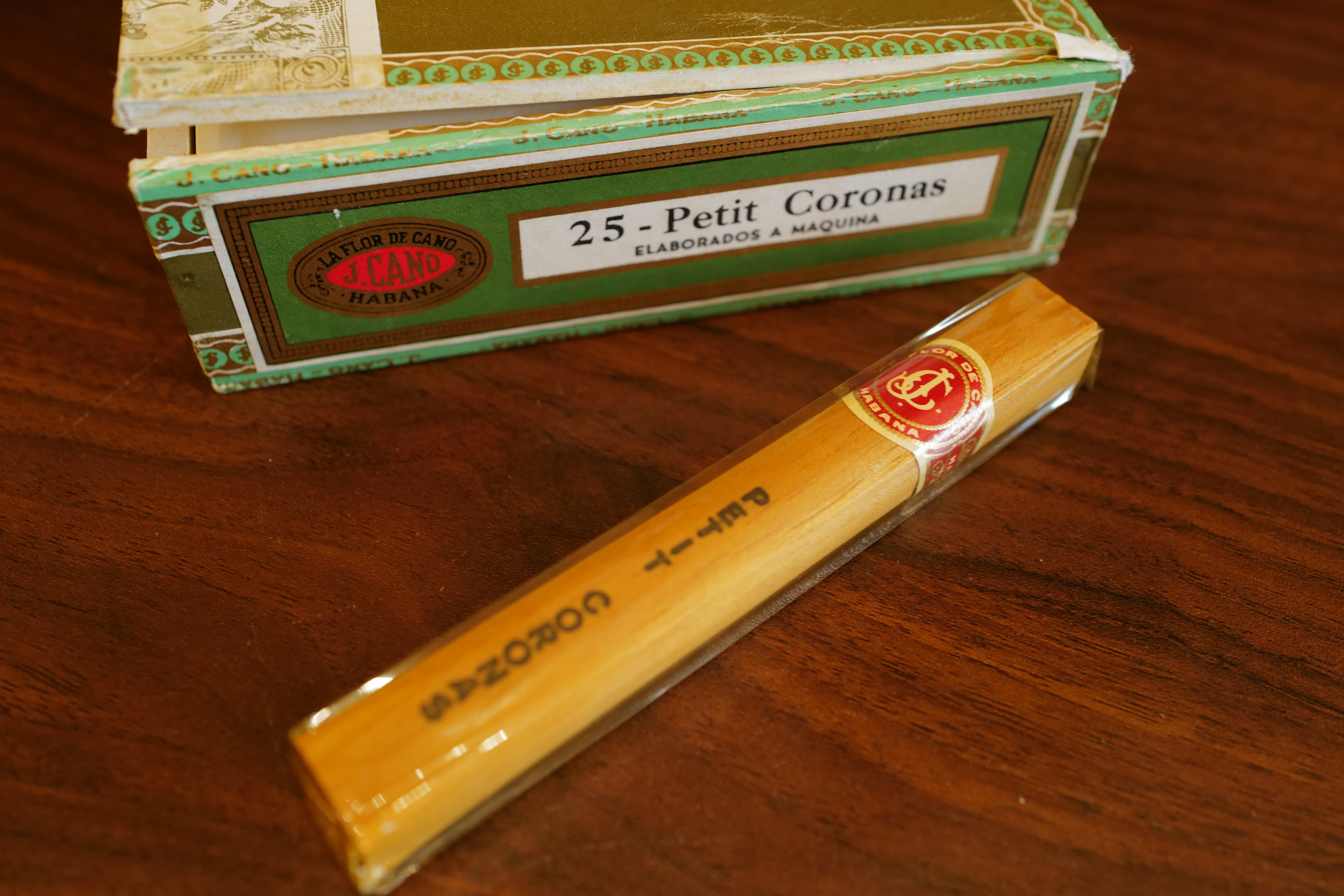 LA FLOR DE CANO Petit Coronas 1980