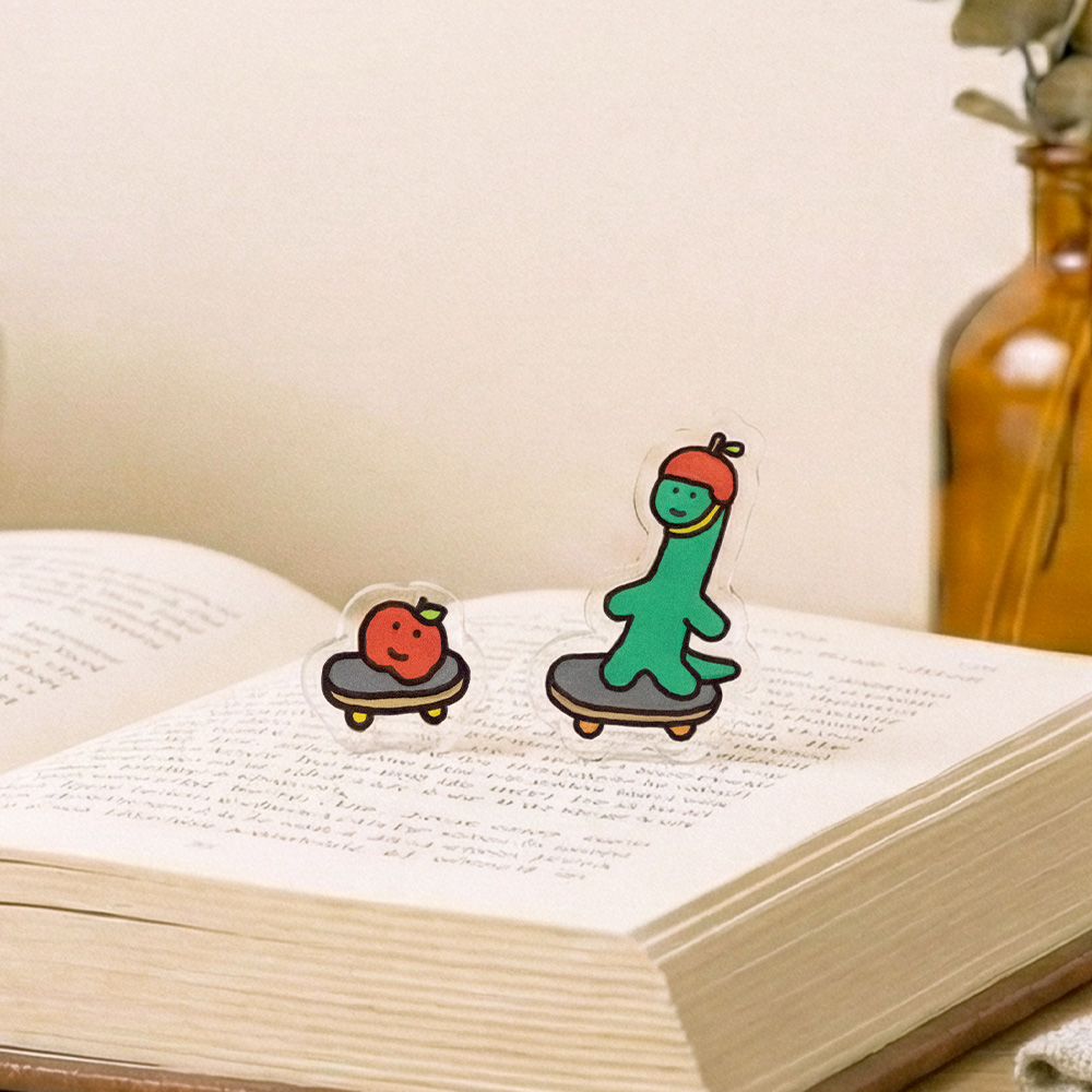 【台灣7-11 預購】JOGUMAN 壓克力耳環（BRACHIO&APPLE）B款