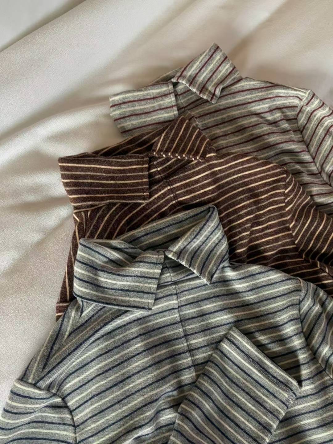 [打底必備!]高領開衩橫間長袖上衣(三色入)