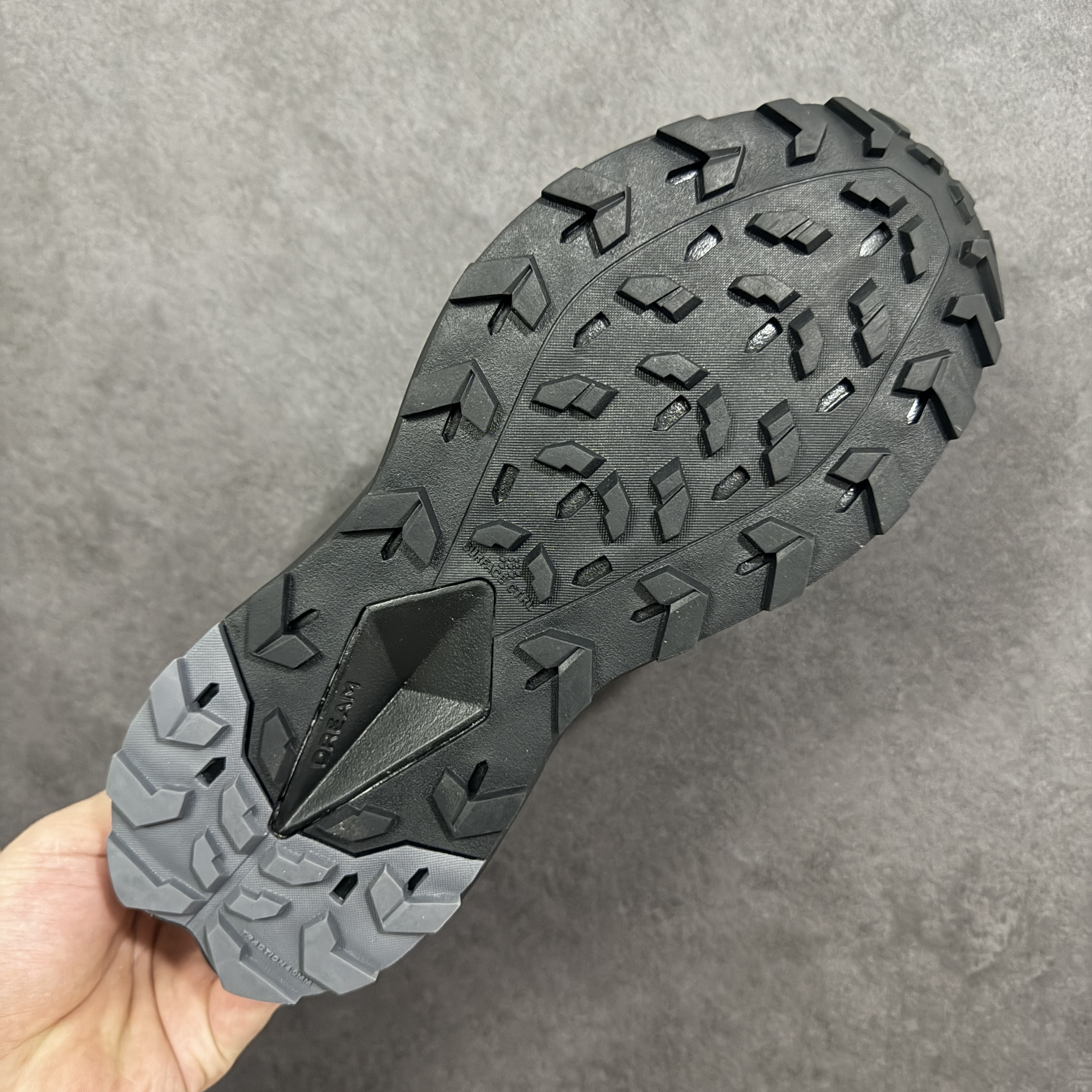 The North Face VECTIV Enduris 4