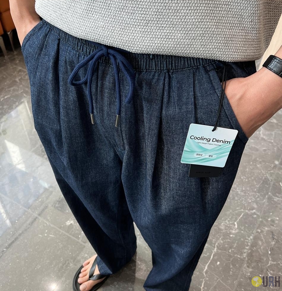 【100%保證韓國直送】Cooling Light 輕量透氣機能冷感橡筋腰寬鬆牛仔褲 👖 [3 color/2長度] RG115865