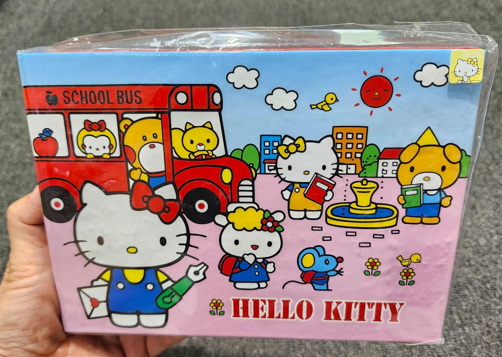 Hello Kitty 記念冊