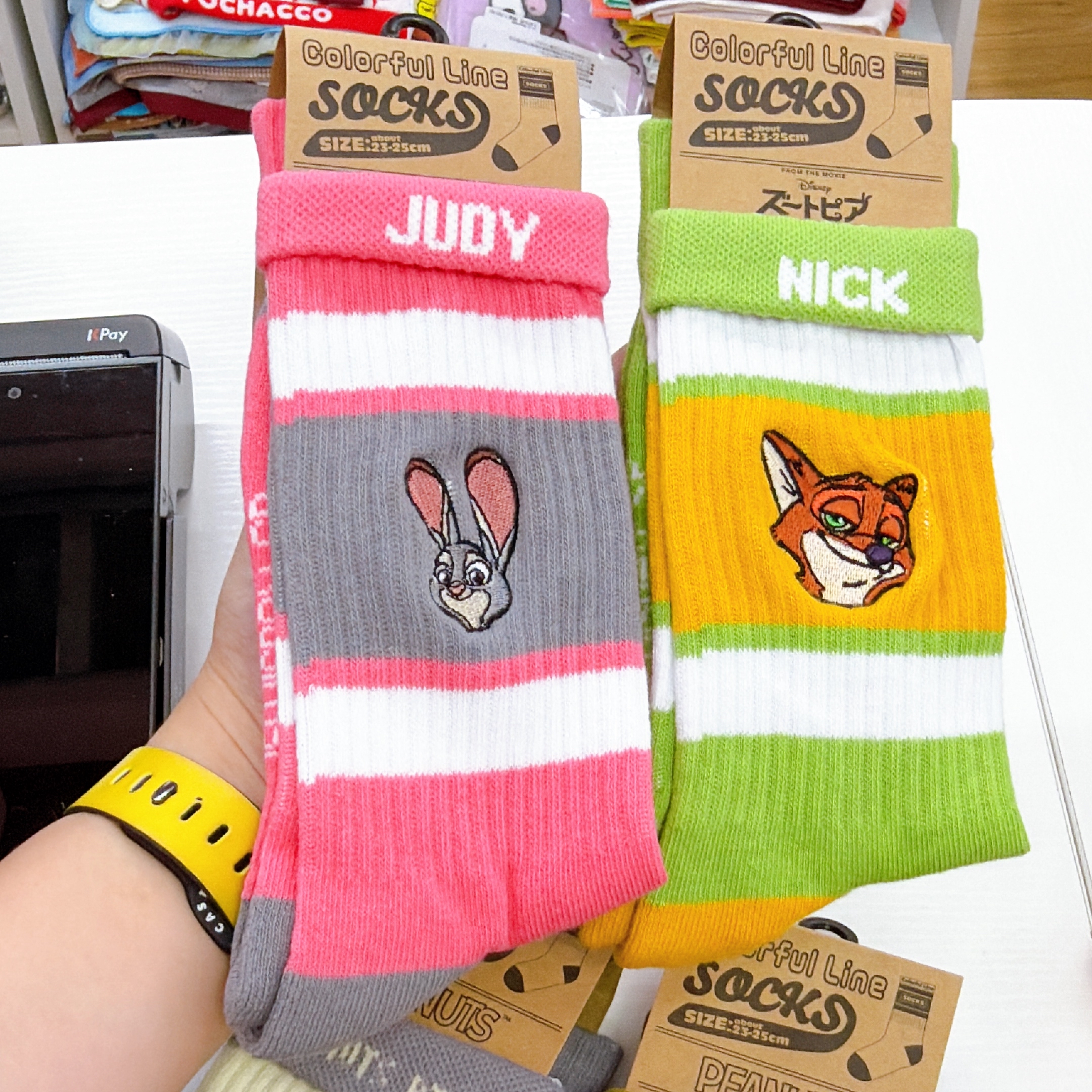 日本直送迪士尼/snoopy/peter pan Nick and judy baby oyster 新款old school 長襪 襯衫一流