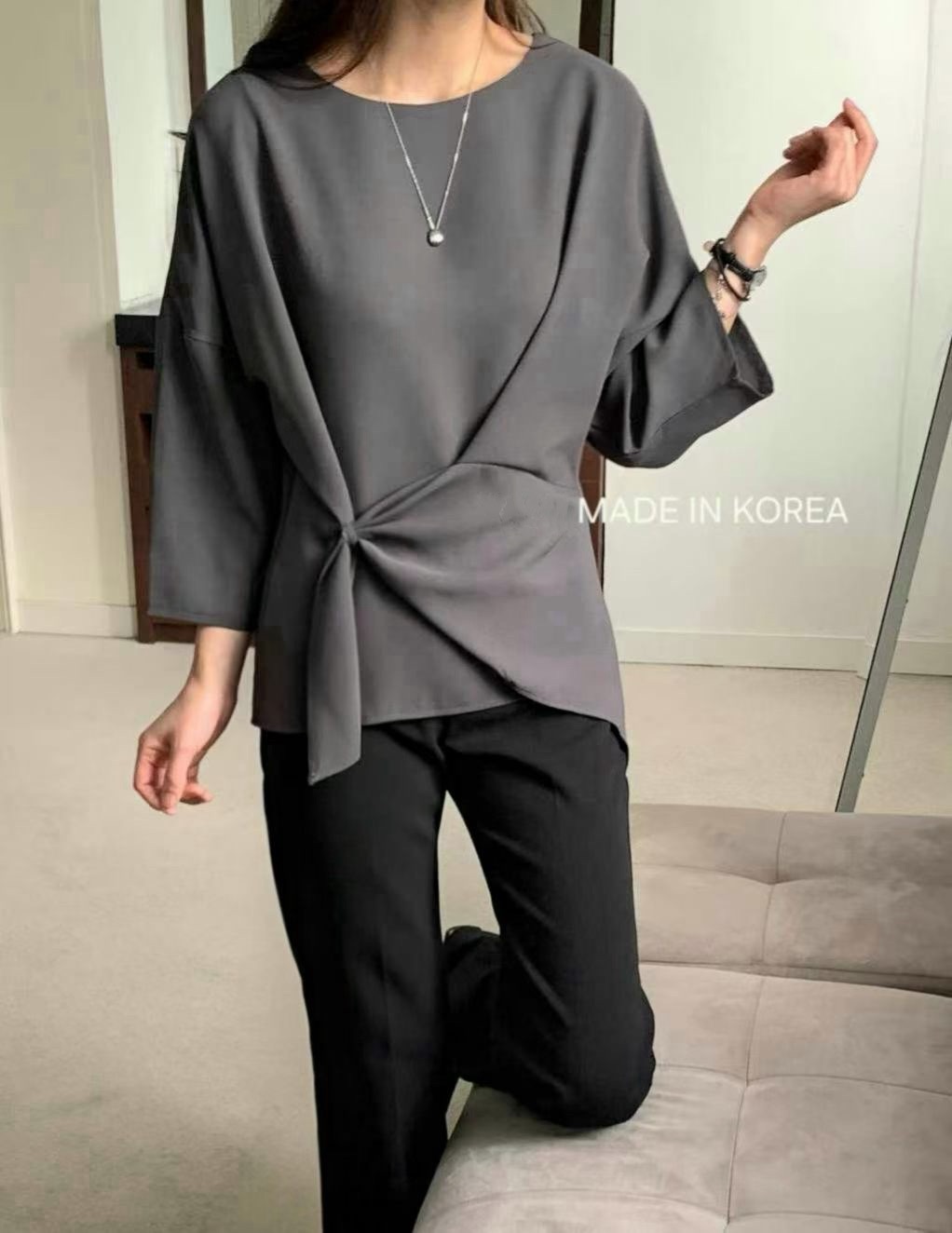 E5221 淨色皺摺top