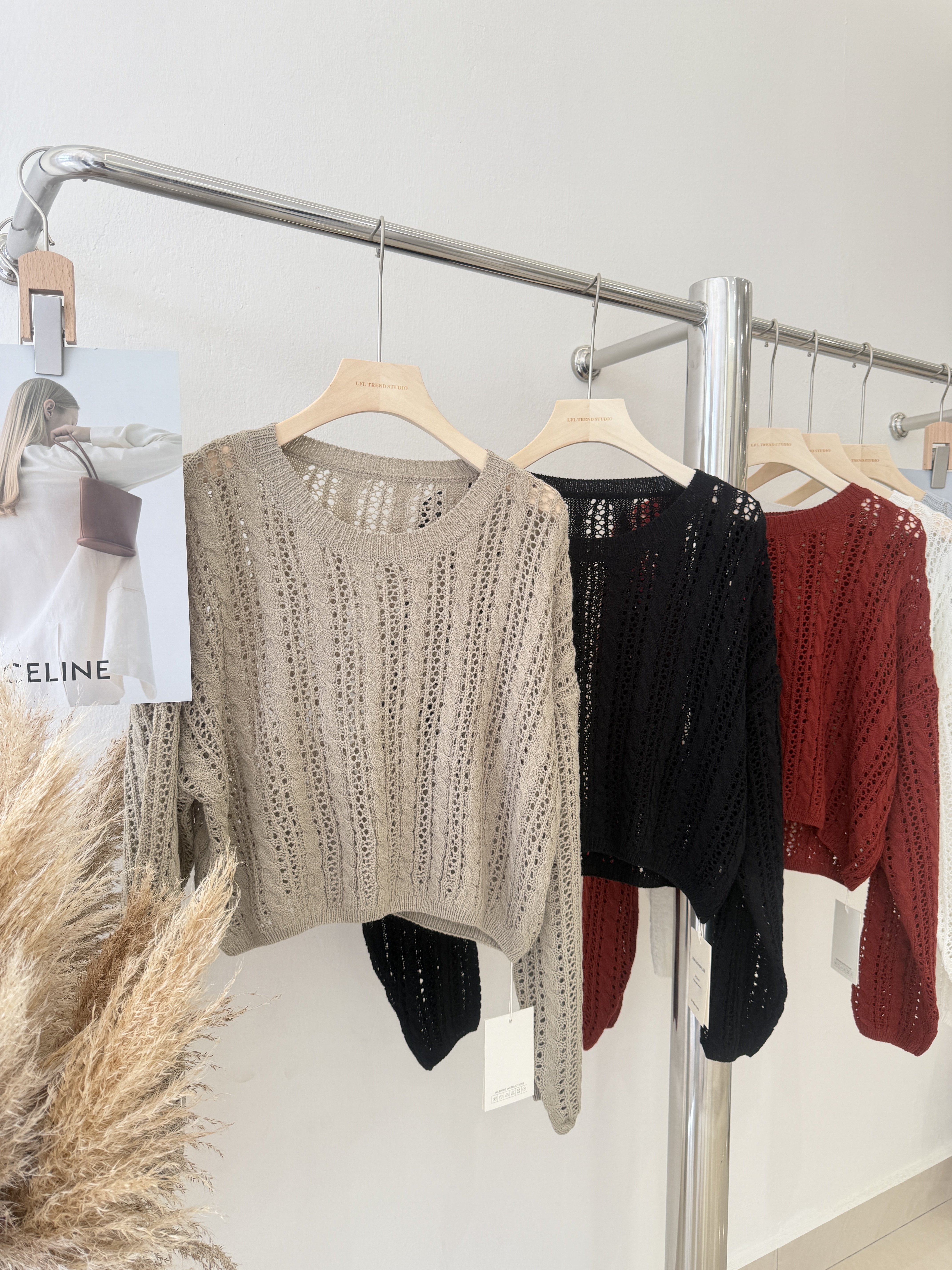 6716 韩系缕空针织长袖