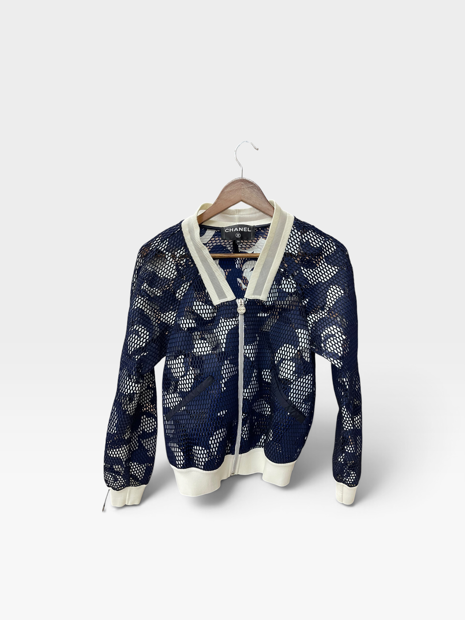Pre-Owned CHANEL Jacket / Product Code: 082712