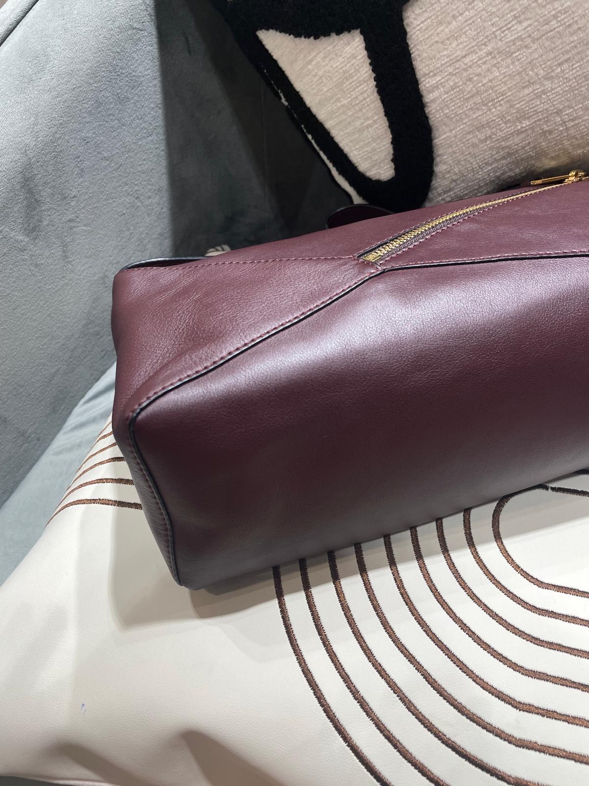 Loewe puzzle hobo calfskin  100%Authentic,95%new ✅dust bag 