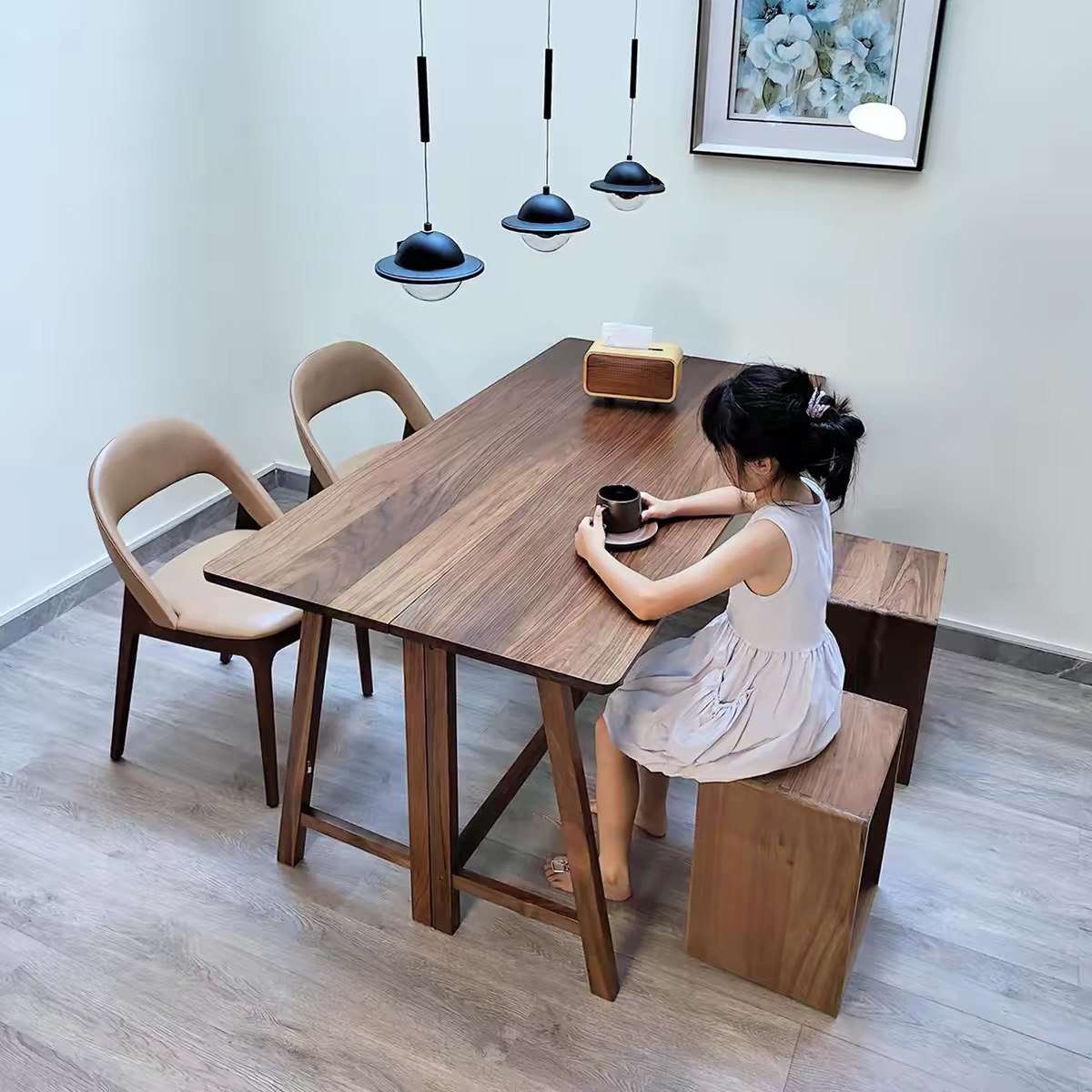 三摺疊實木變形餐枱 細空間魔術師 多功能可擴展 環保耐用物料 table