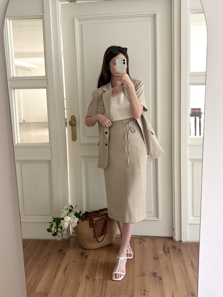 Sandstone Air Relaxed Blazer (Light Beige)