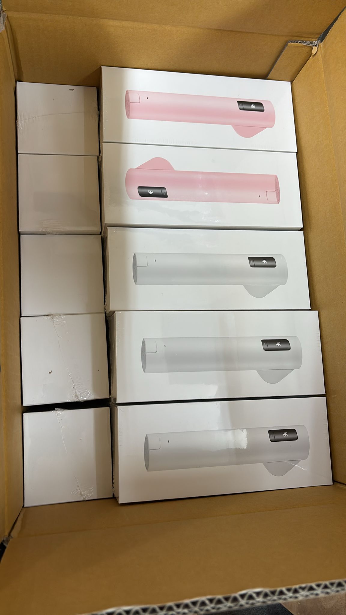 MEDICUBE AGE-R High Focus Shot Plus [緊緻煥顏]   灰色 /粉色   ✈️ 預計到貨日期 : ✅ 現貨 ✅ ‼️ 售完即止‼️