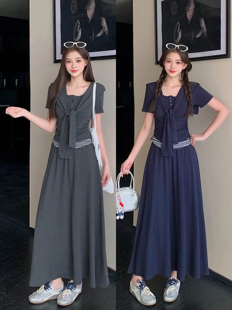 B308(36663) 韩版休闲风假两件拼下摆横纹付披肩上衣与长裙灰蓝套装 