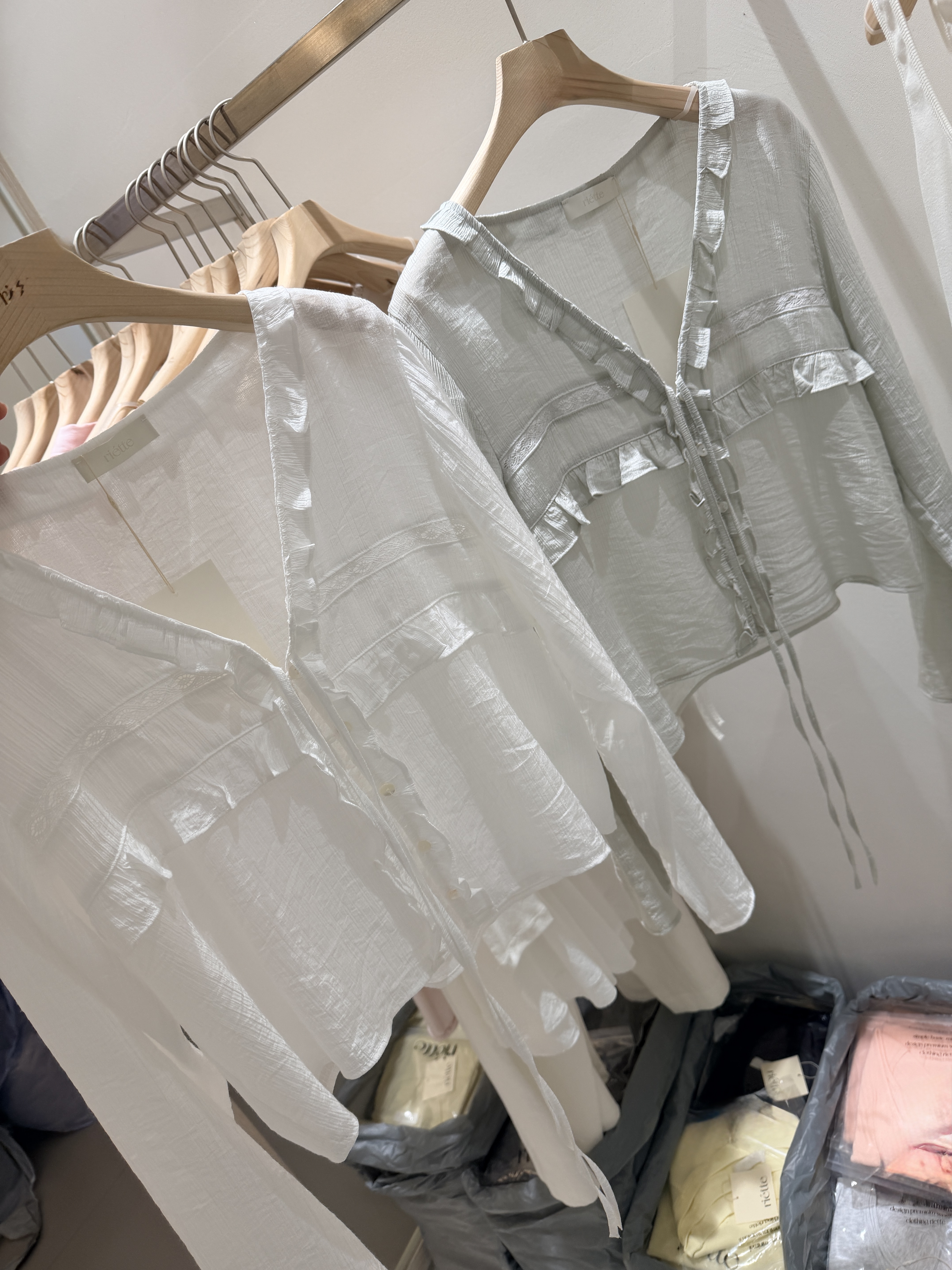 Details cool shirt