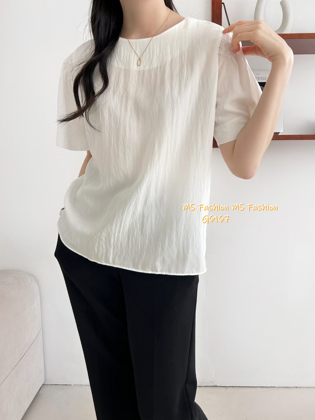 G6167 韓國🇰🇷淨色肩皺摺top