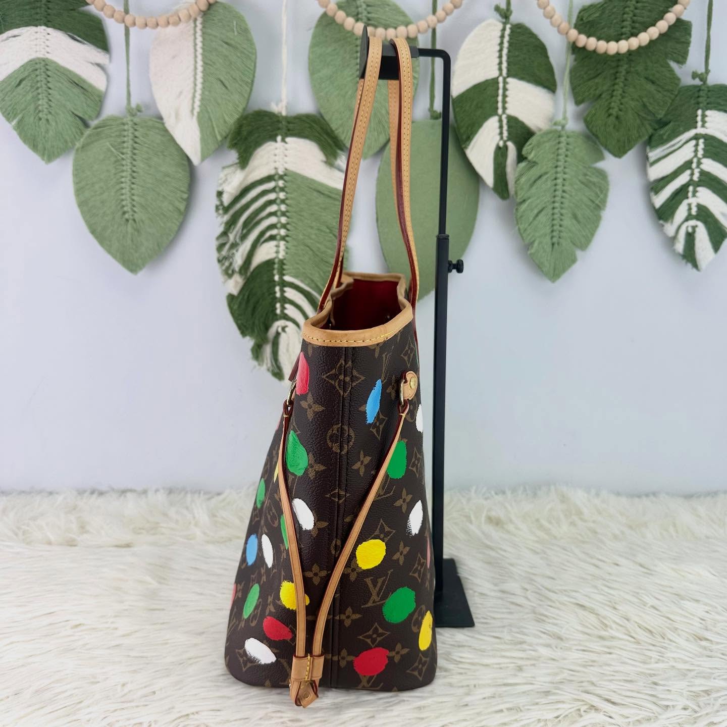 LV🤍PRE OWNED 限量款✨草間彌生聯名款NeverFull MM Size🤎