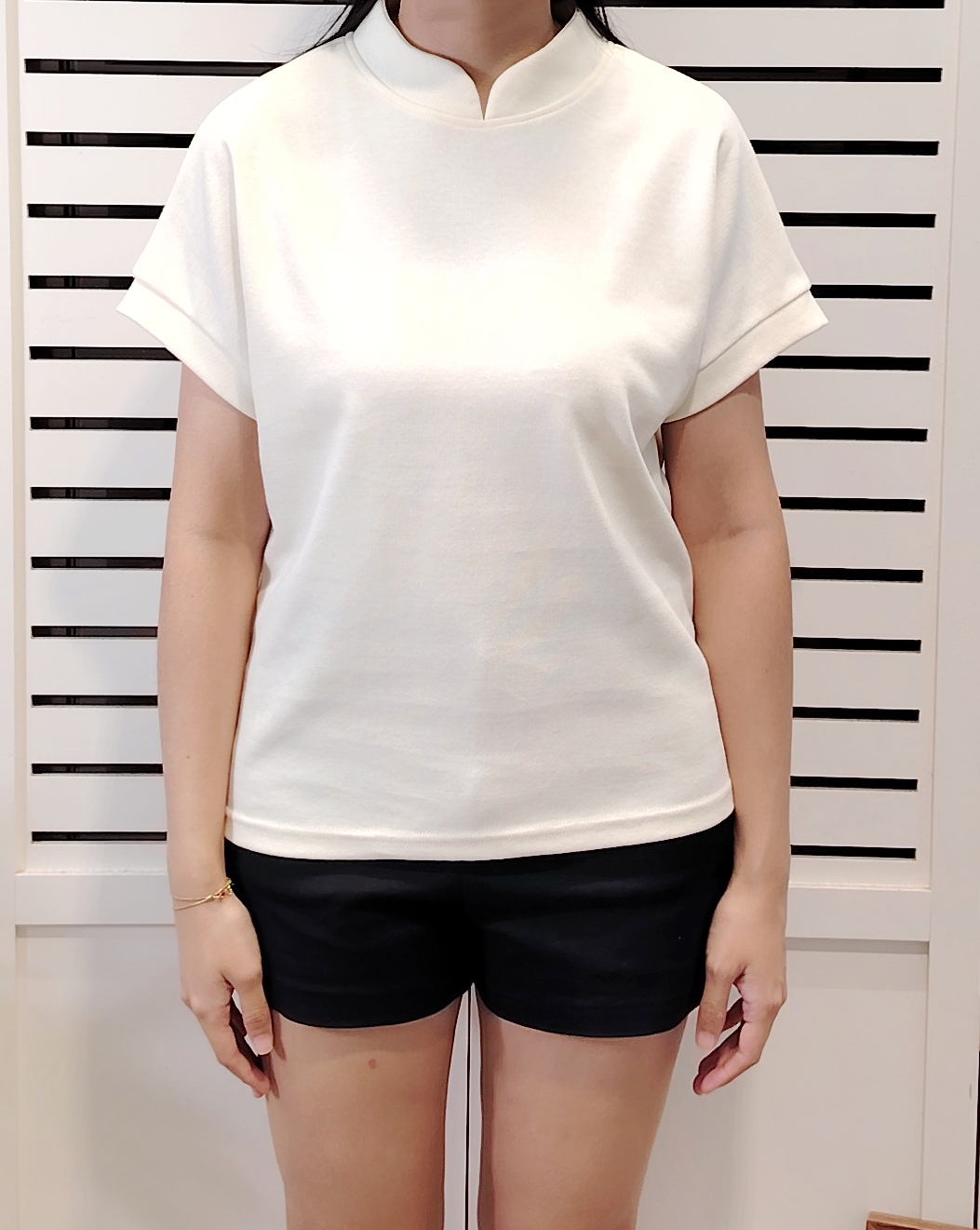 M2904 Mandrin Collar Cny Tee