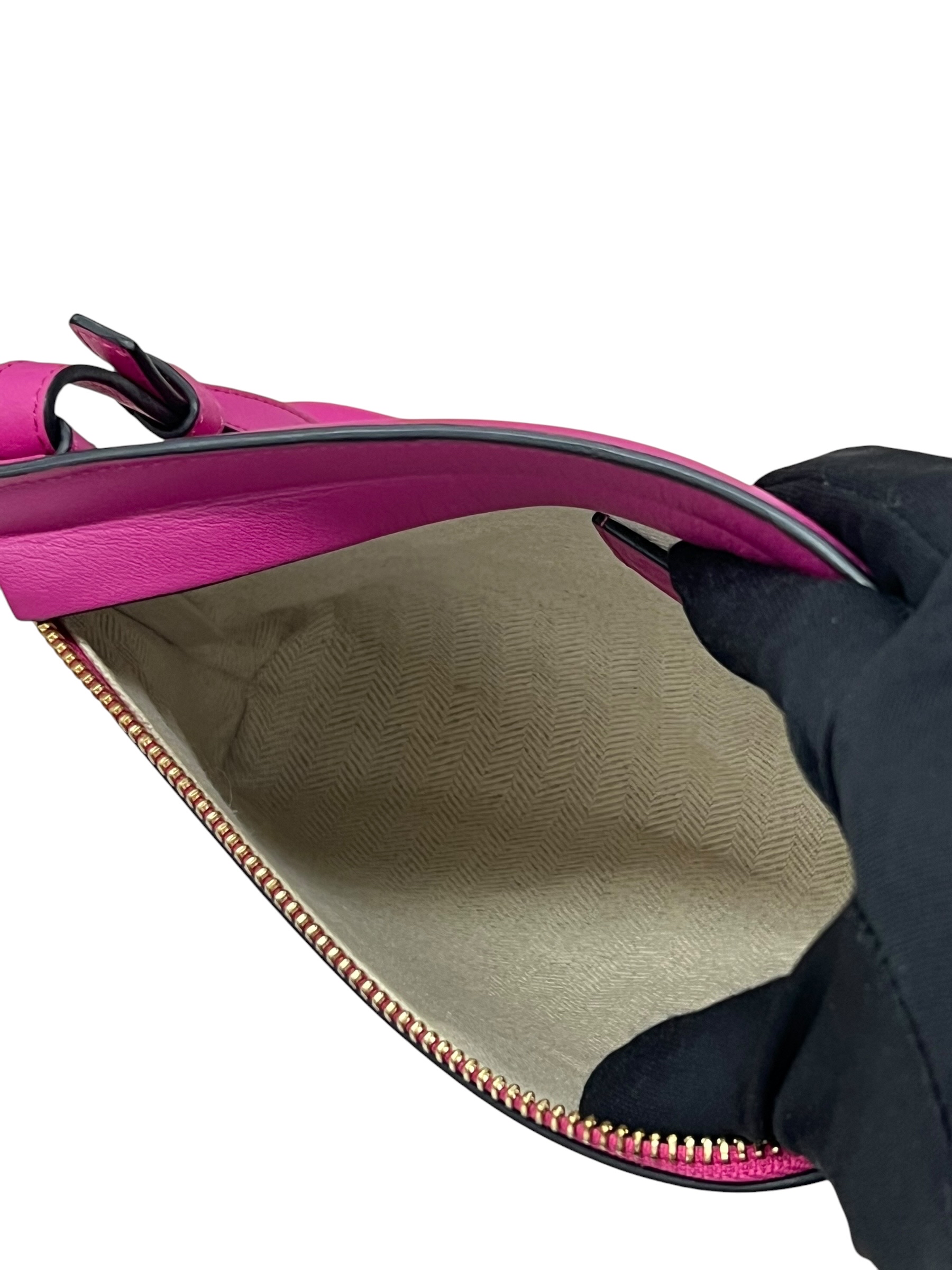 Pre-Owned LOEWE Anagram T Pouch / Product Code: 072907