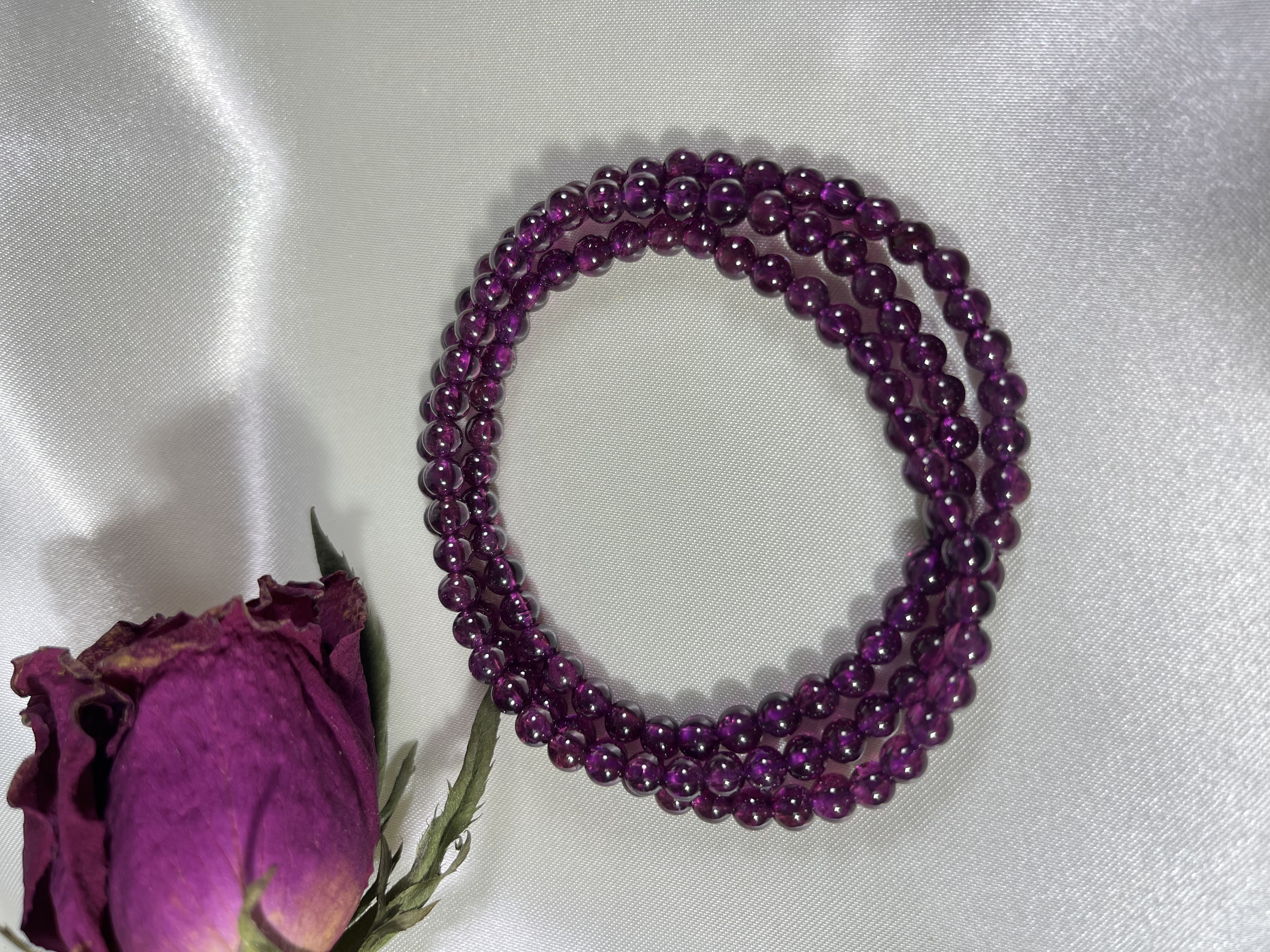 巴西紫牙烏石榴石三圈 4mm+