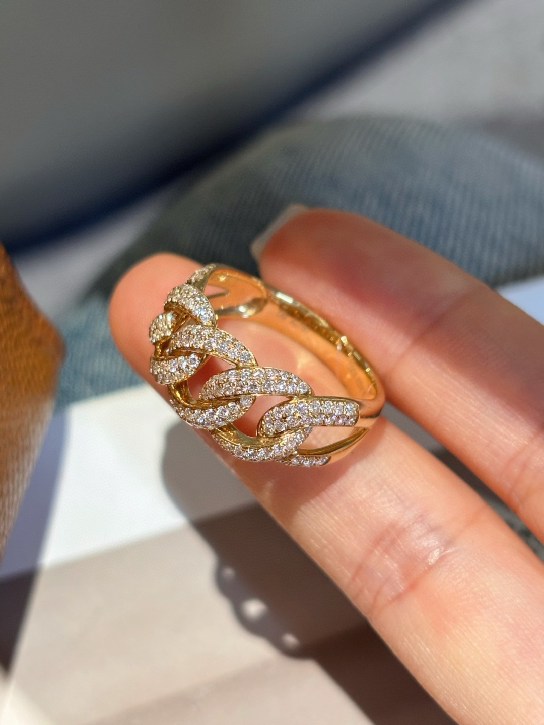 18K Lab Diamond Ring 