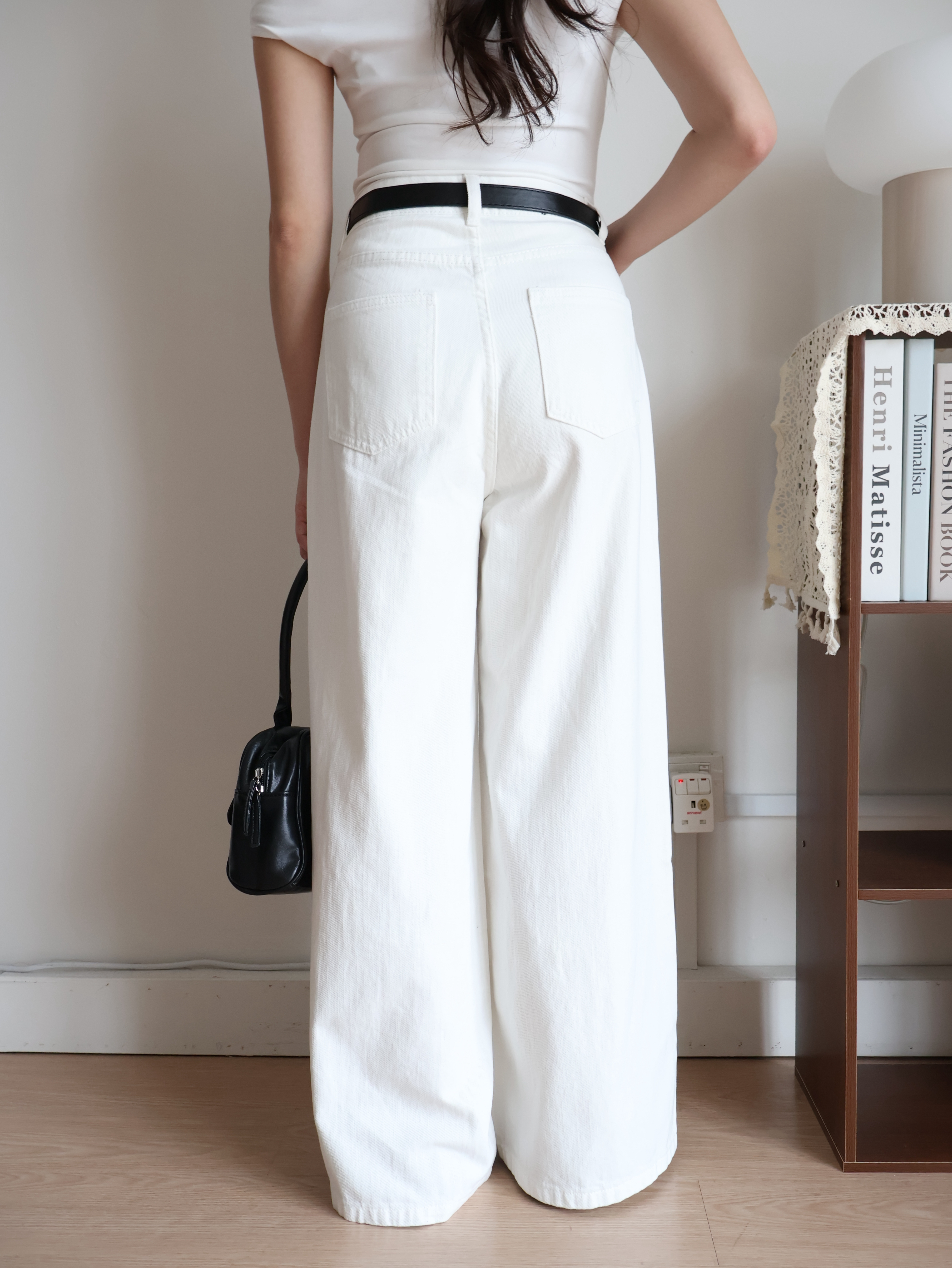 Hanna Wide-leg Jeans | White