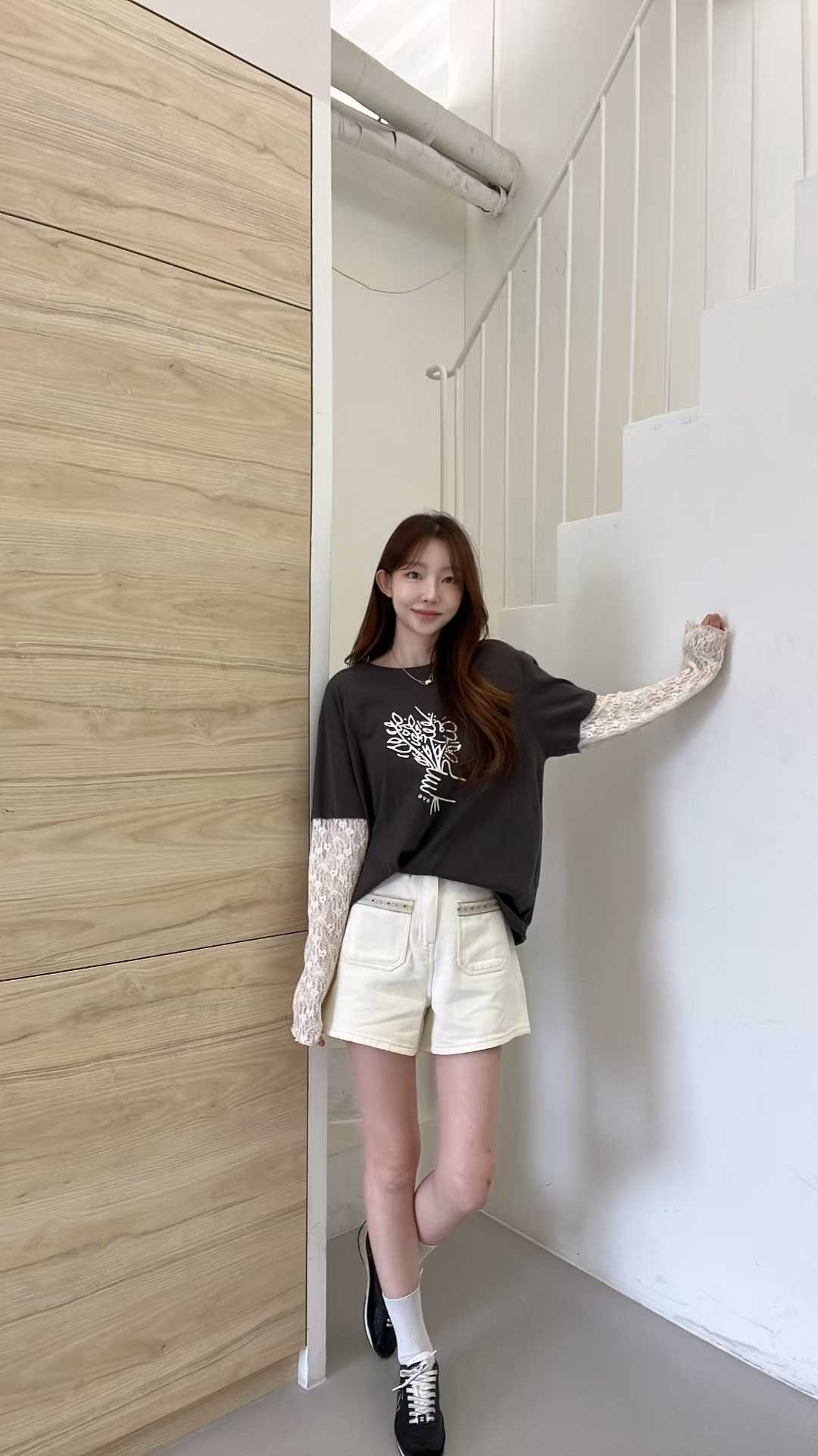 FV20_04 LACE袖花花TEE (3色)