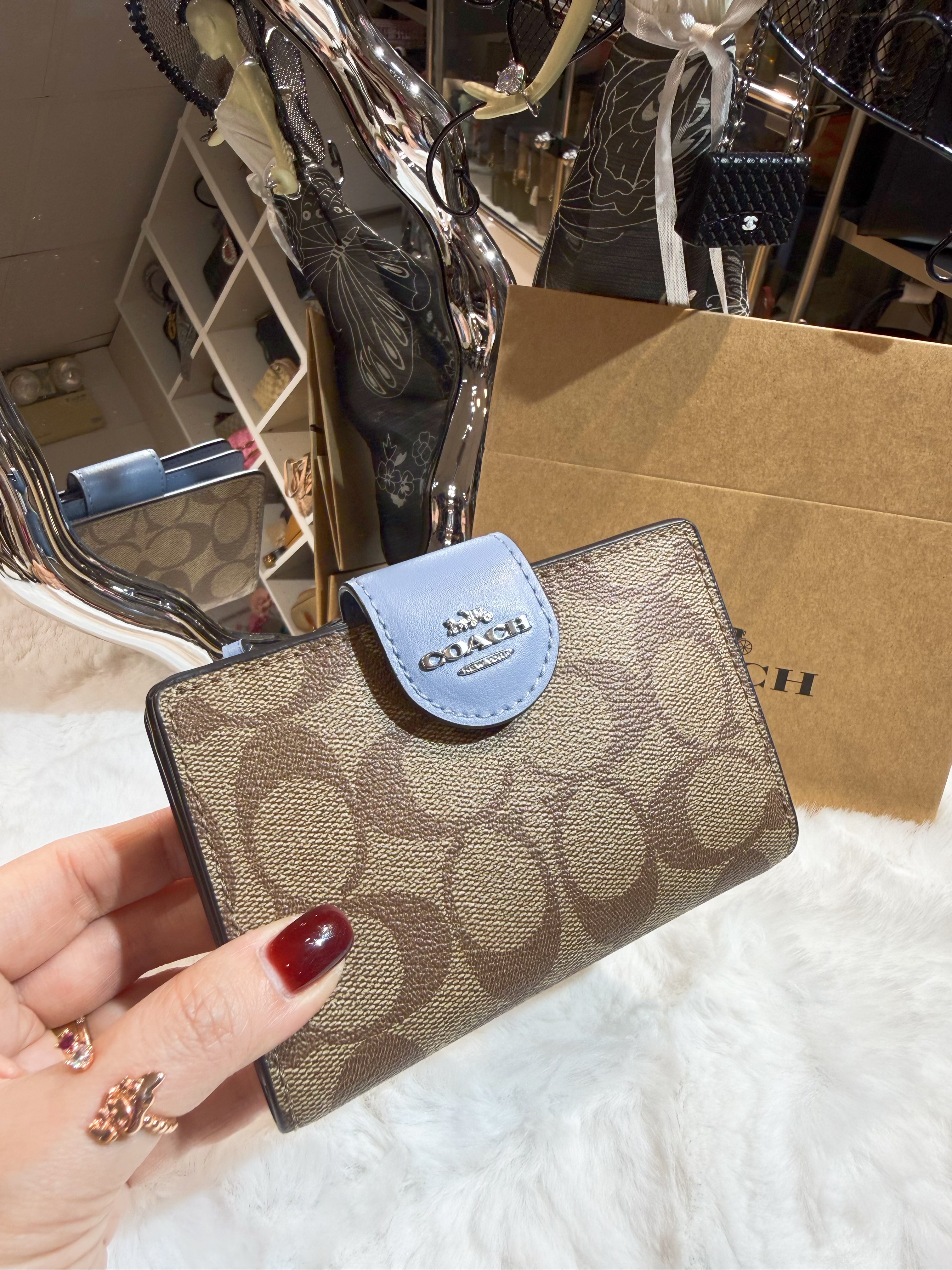 Coach medium wallet logo/m/blue