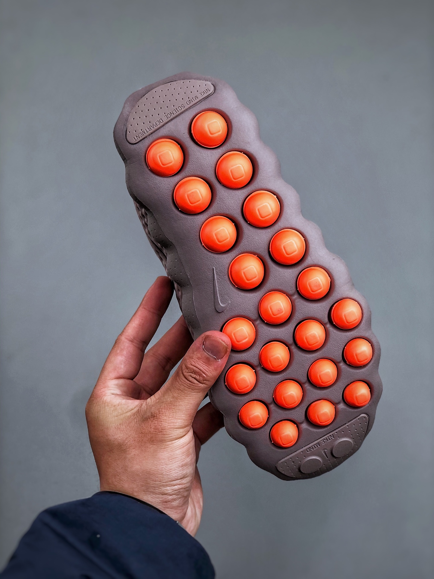 Nike Air Mind 002 HQ4310-200