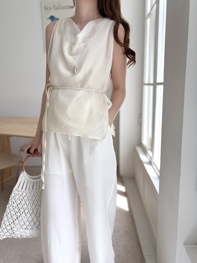 Draped Airy Blouse (Cream)