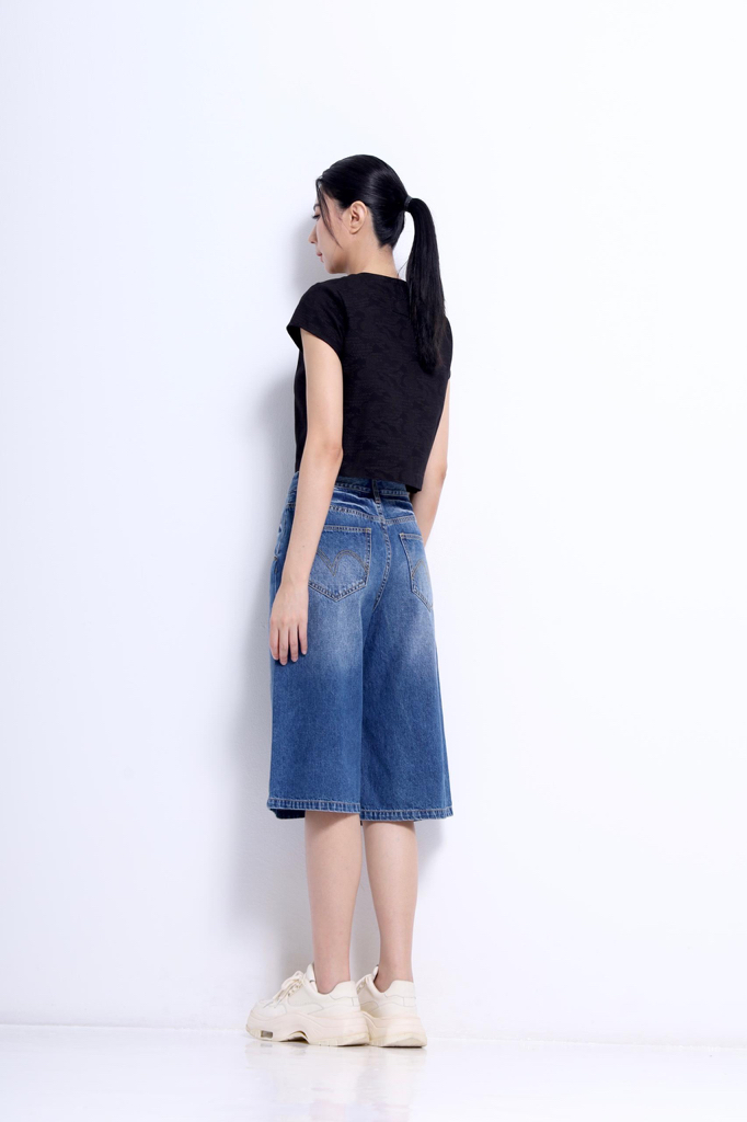 CP1657 High-Waisted Wide-Leg Denim Bermuda Shorts 