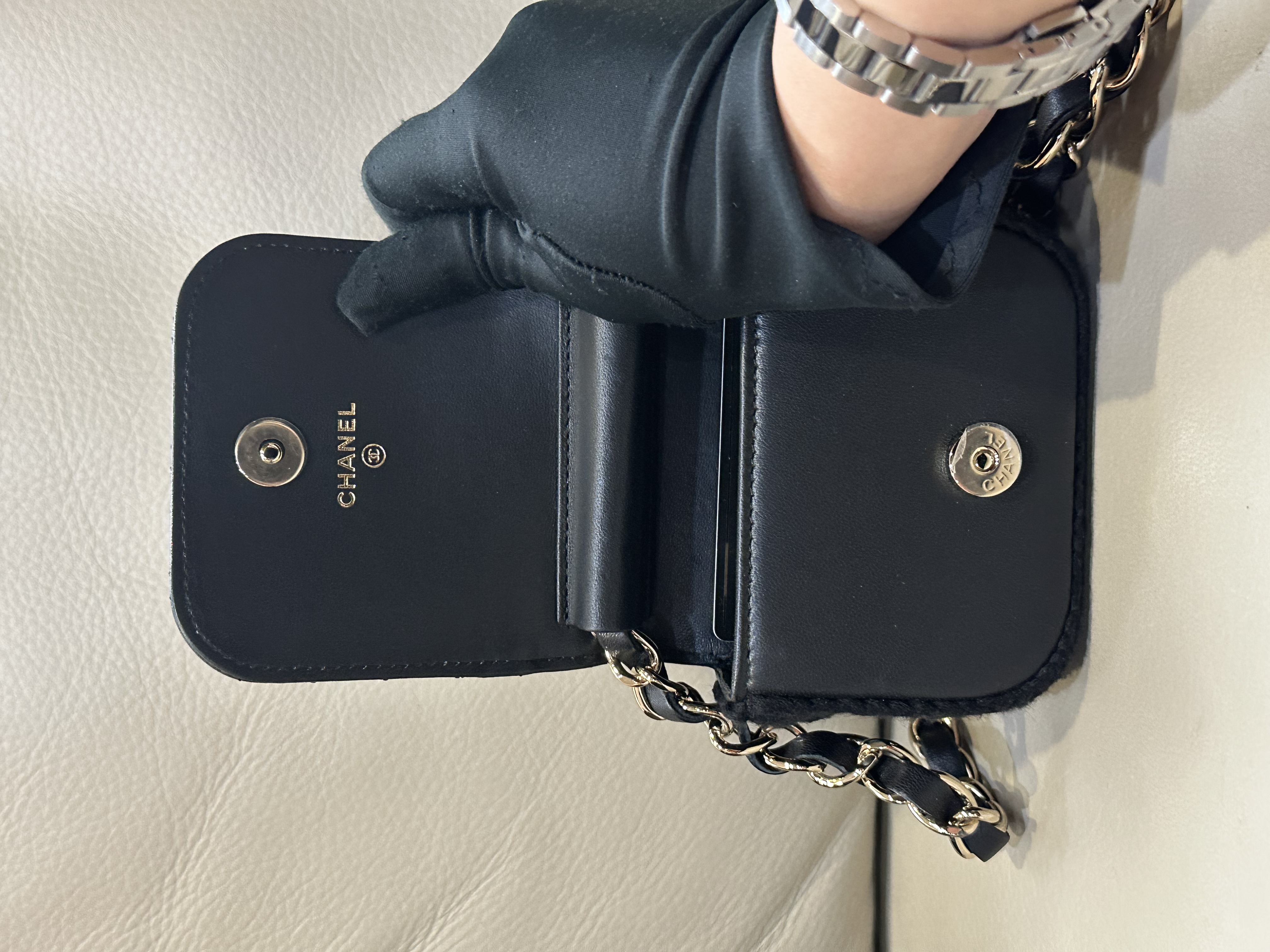 Pre-owned Chanel CC Quilted Crochet Flap Mini Black Lambskin Gold / Product Code: 26040507