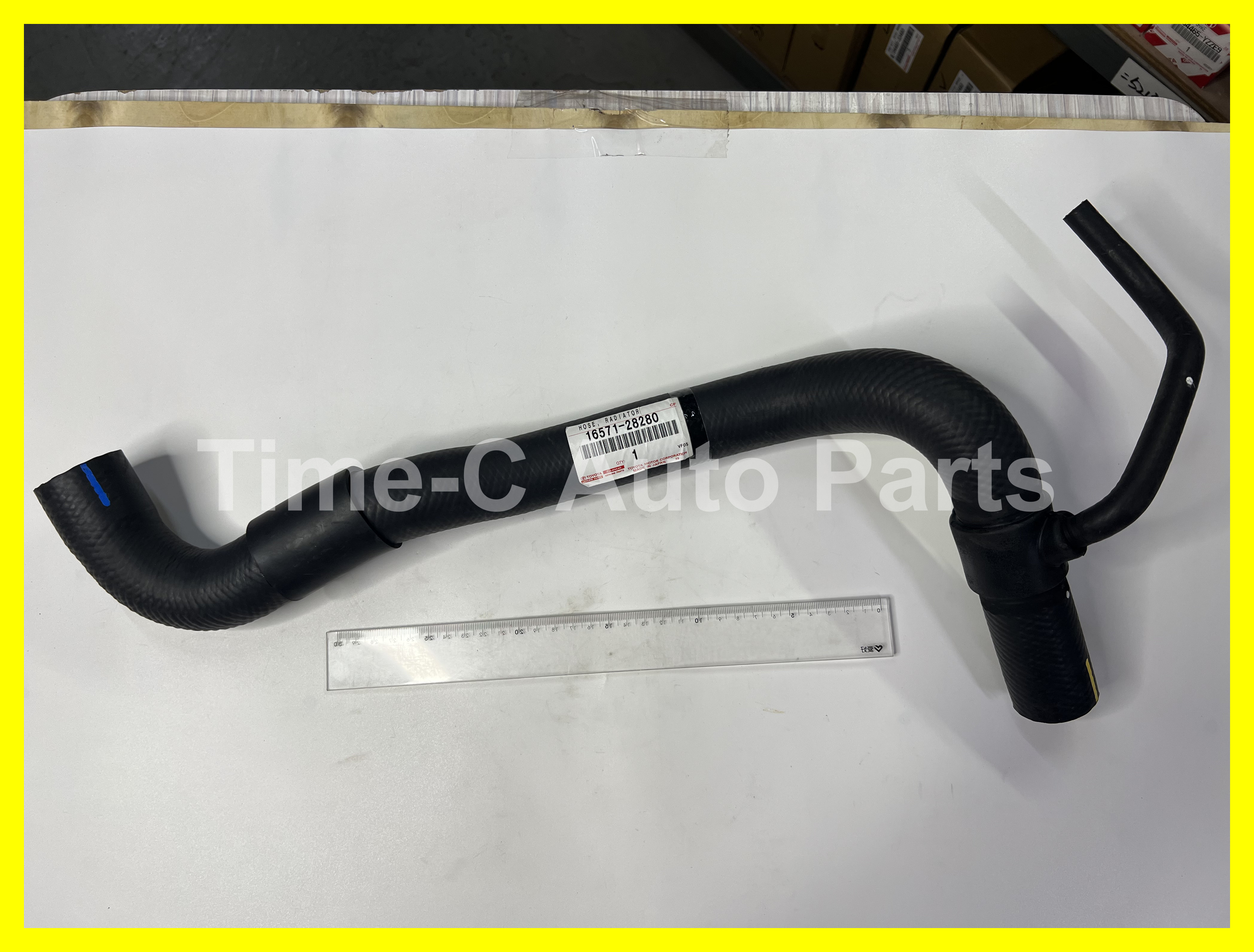 水喉(上) 16571-28280 - Toyota Estima Hybrid