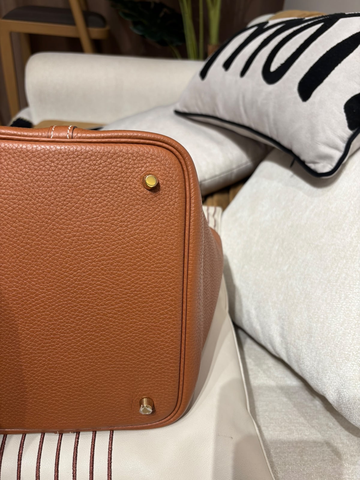 Hermes Picotin 22 Gold/Gold Stamp Z 100%Authentic, 98%New ✅收據副本✅Key Lock✅Dust bag
