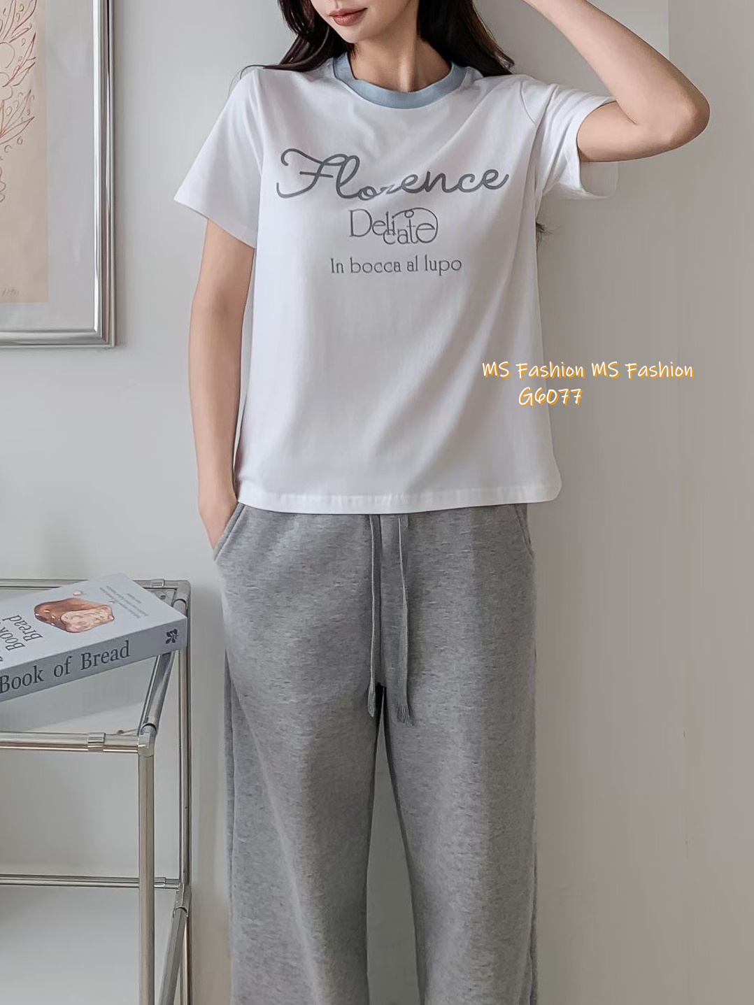 G6077 韓國🇰🇷拼色領字母tee