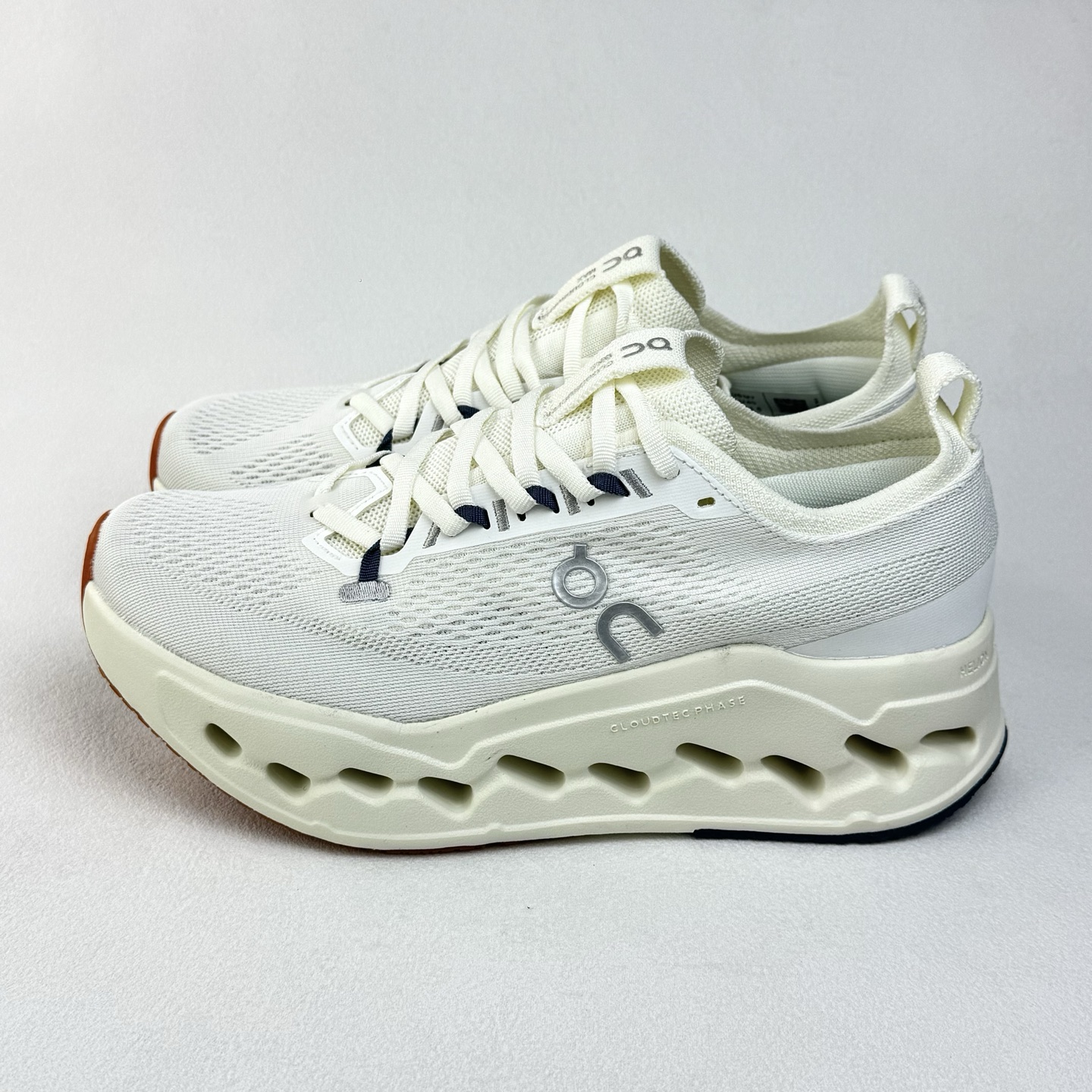On Running Cloudsurfer Max 
