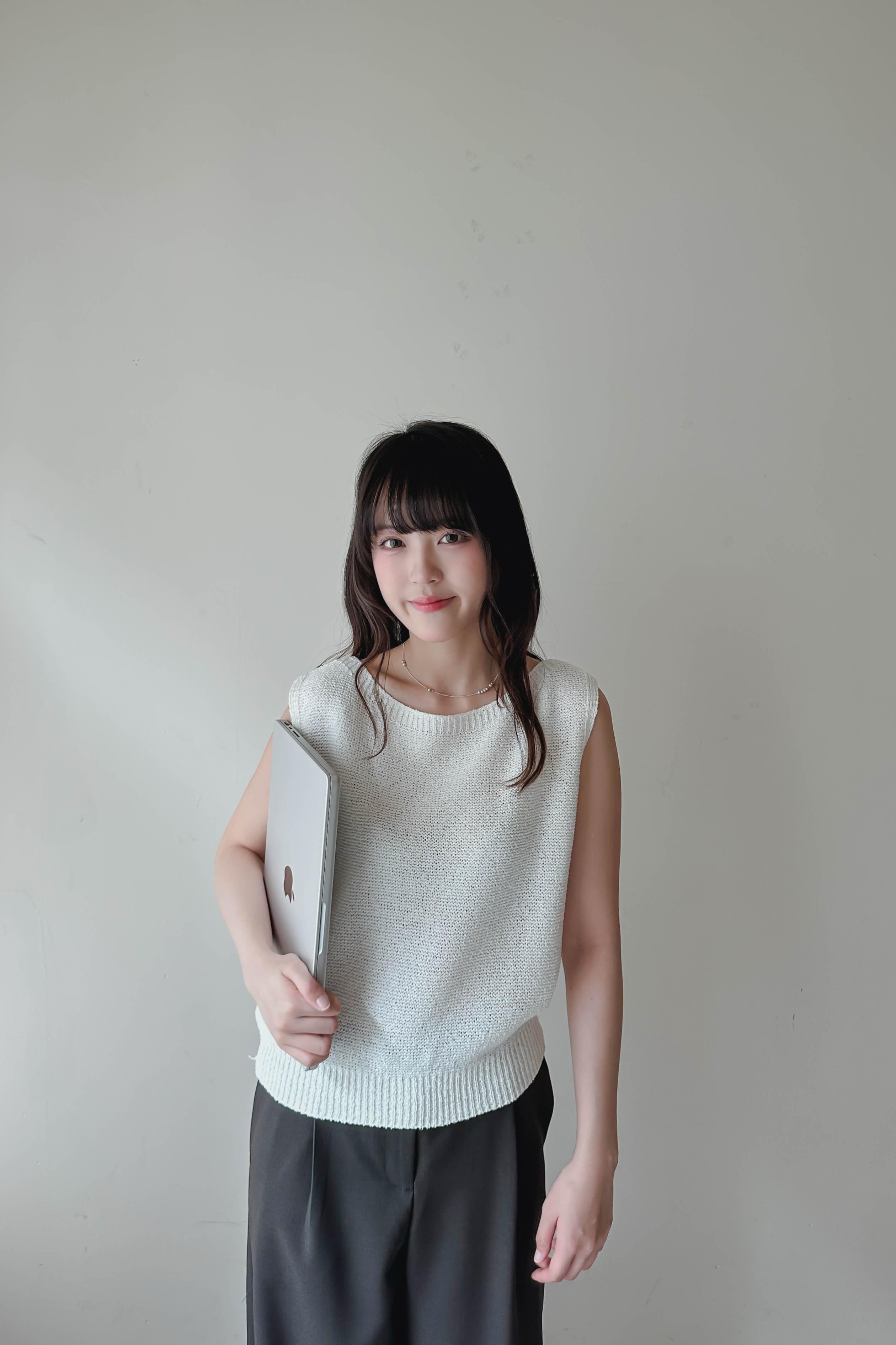 [顯瘦!] 船領針織短背心 (四色)