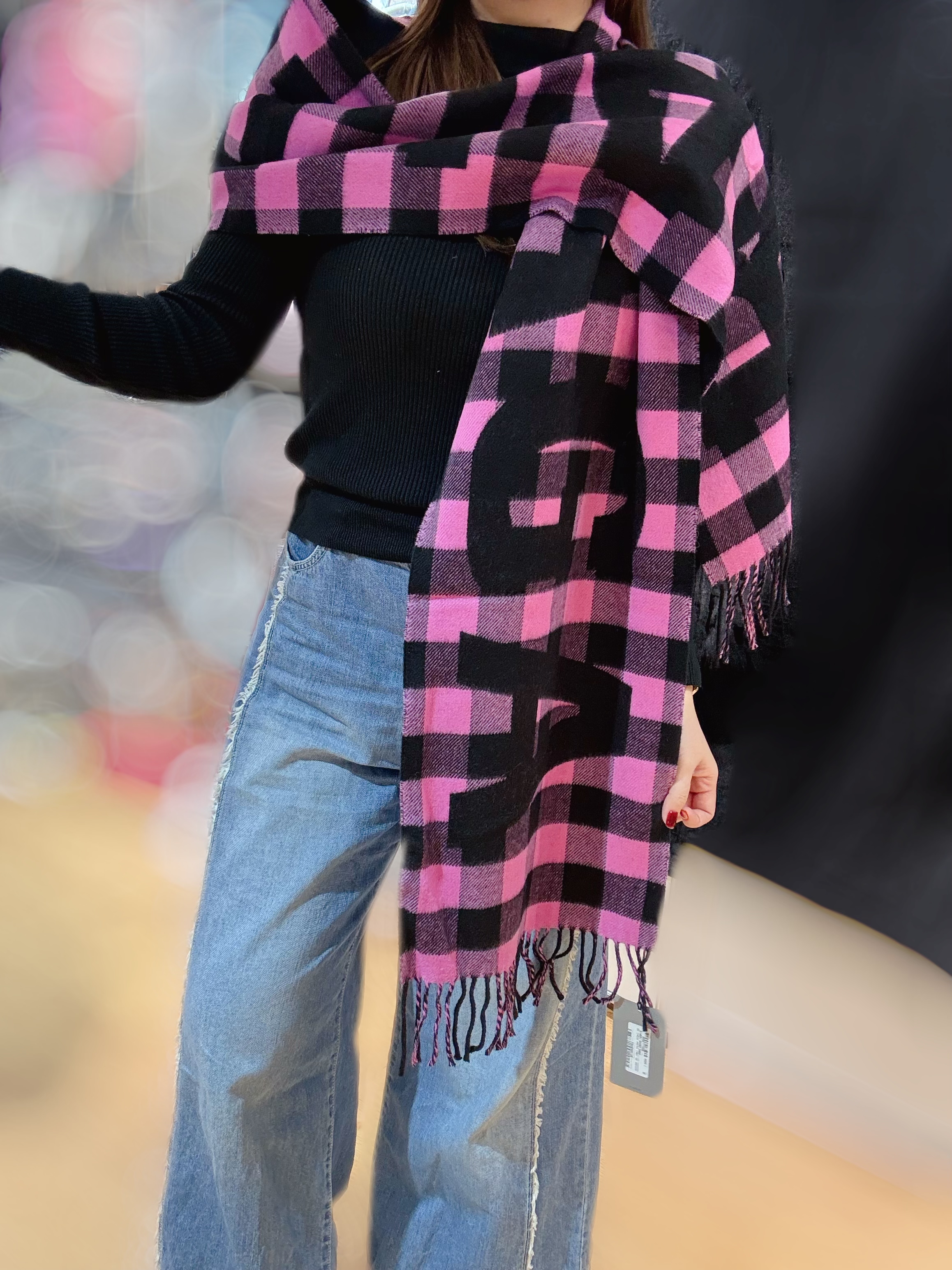 Balenciaga scarf grid/blk/pink