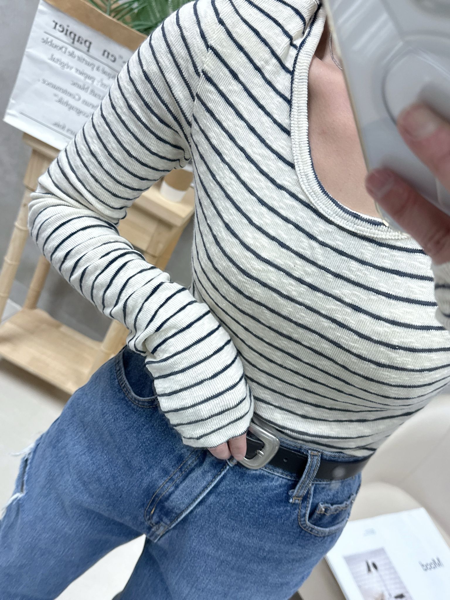 B06 交叉背橫間Top