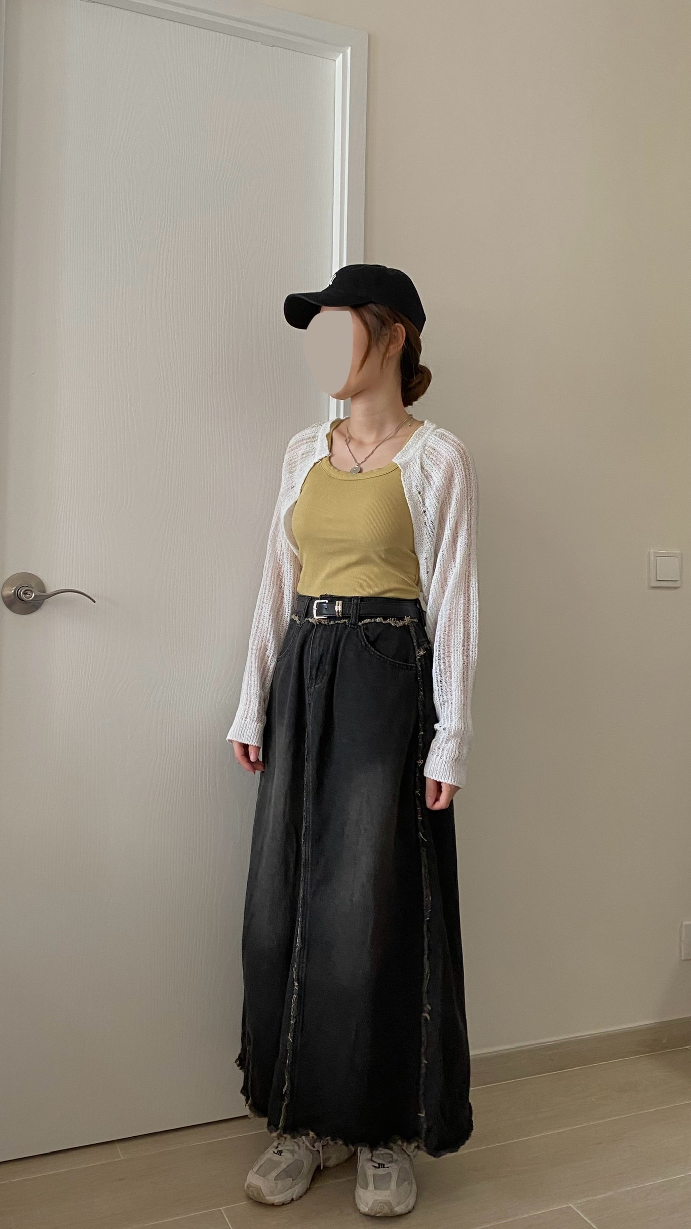 超高詢問度鏤空外套