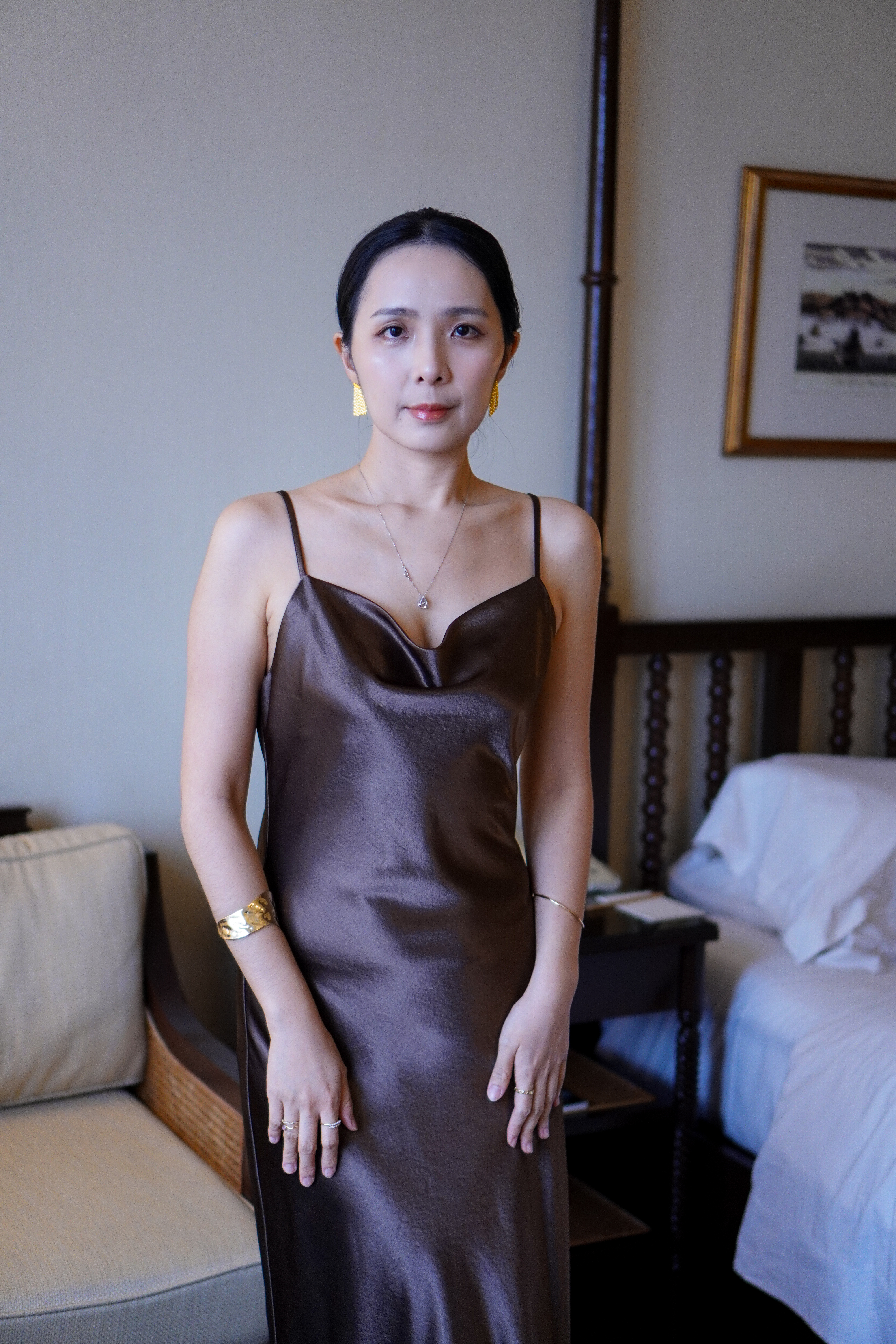 荡领缎面吊带晚宴裙 Satin Slip Dress