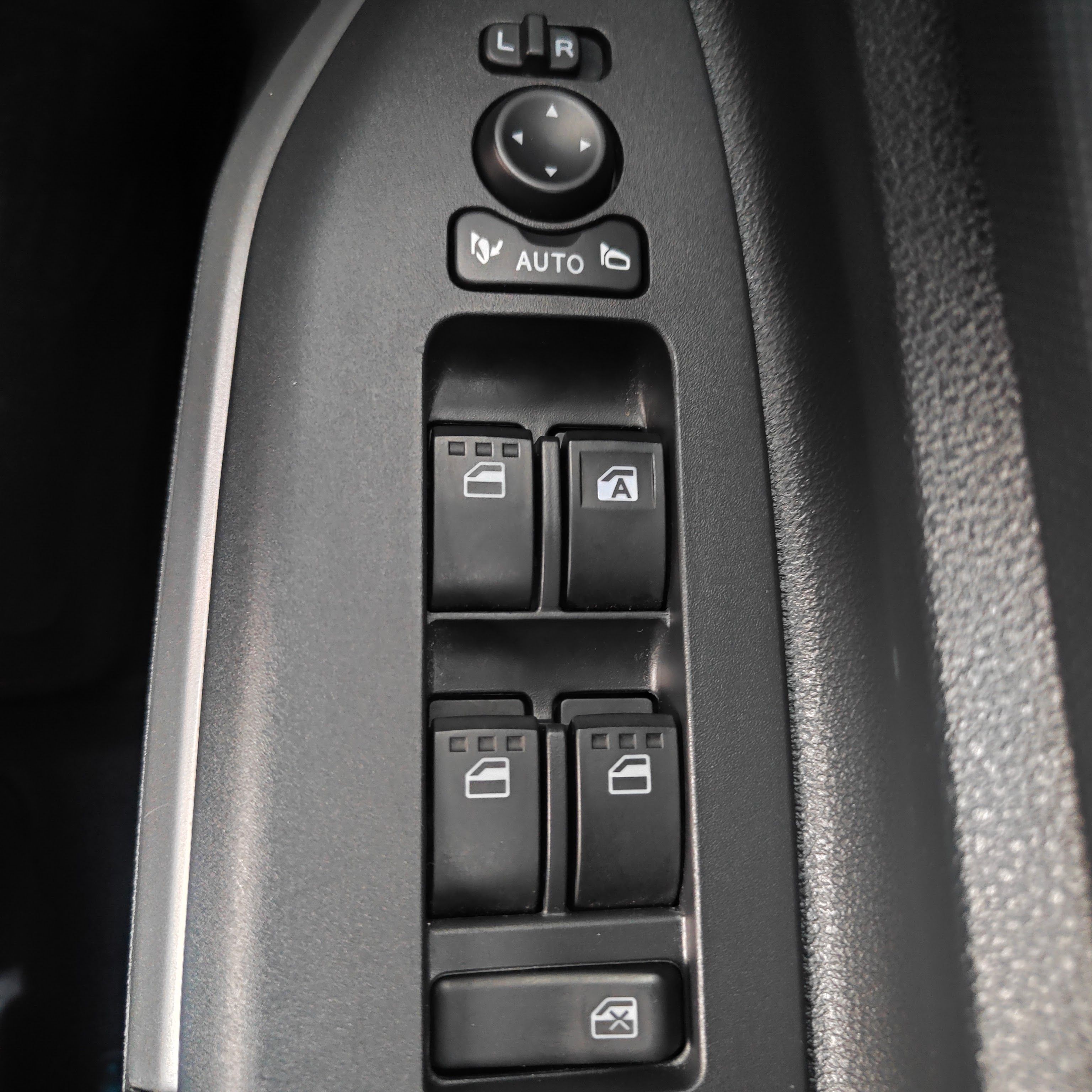 2023 PERODUA ALZA H 1.5 (CVT)