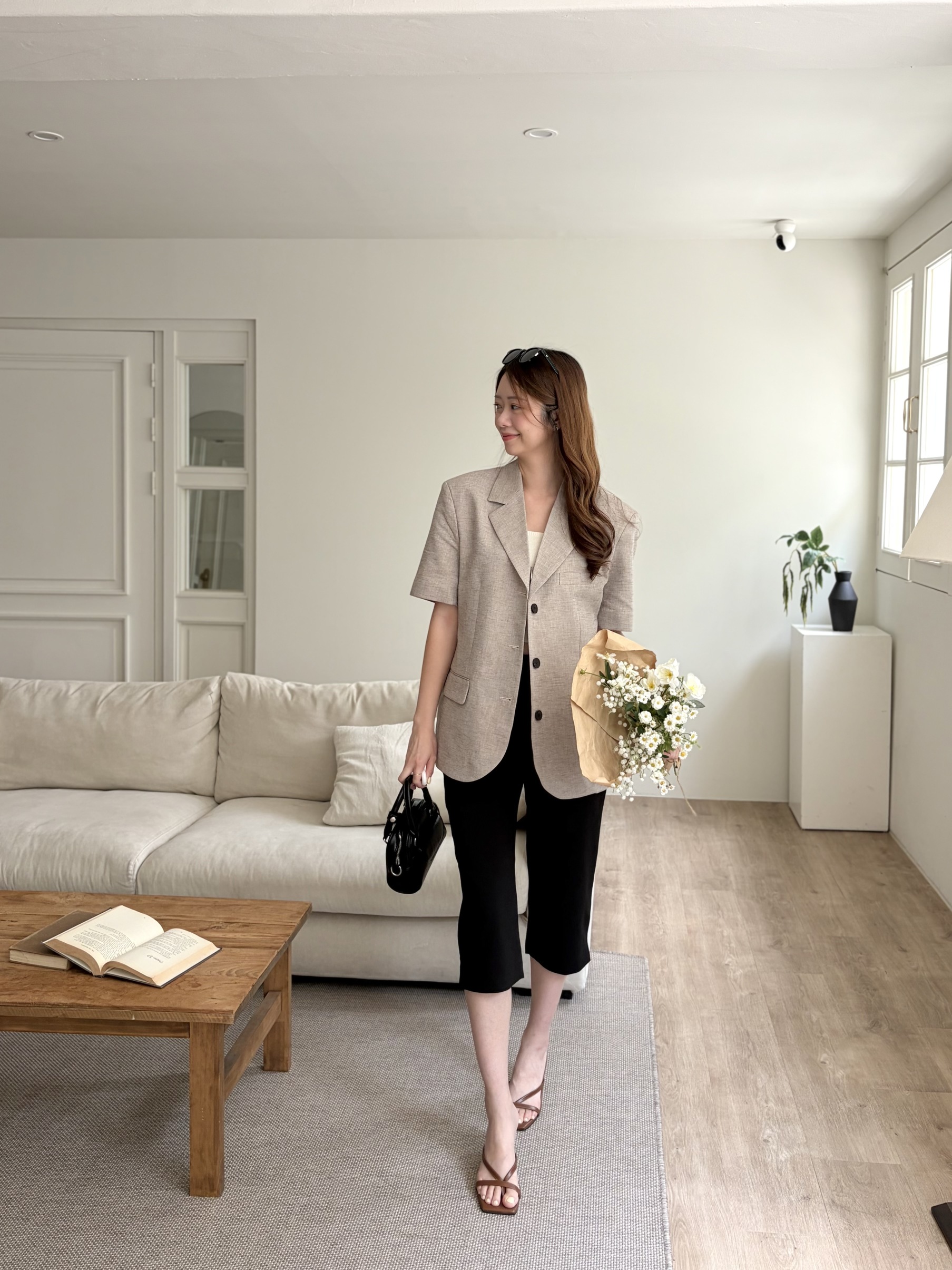 Side Slit Cropped Pants