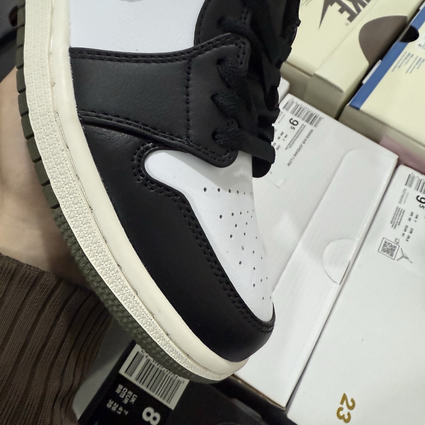 Nike Air Jordan 1 Low 553558-092