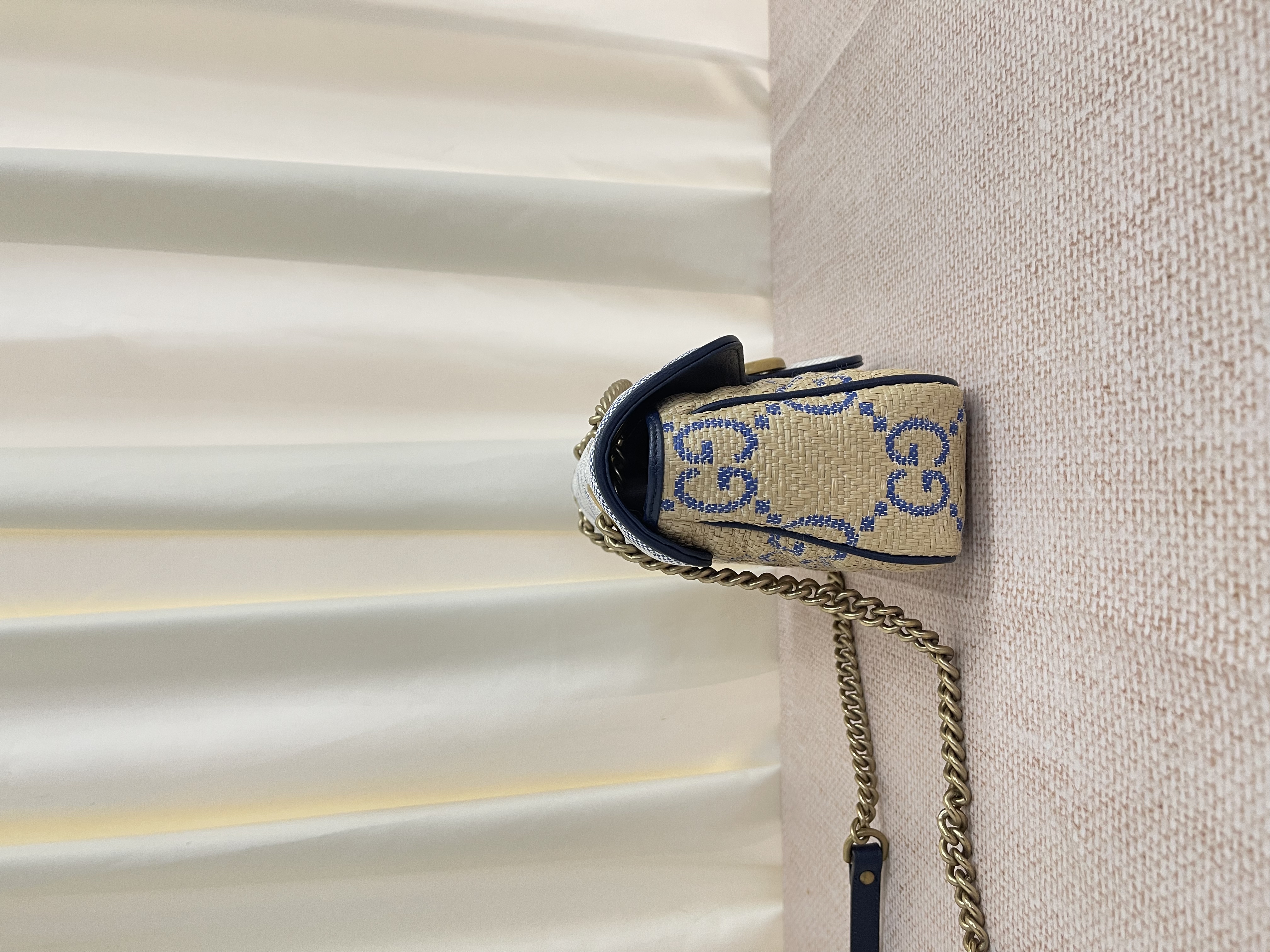 Pre-owned GUCCI 「Towards the Sun」/ Product Code: 26043007