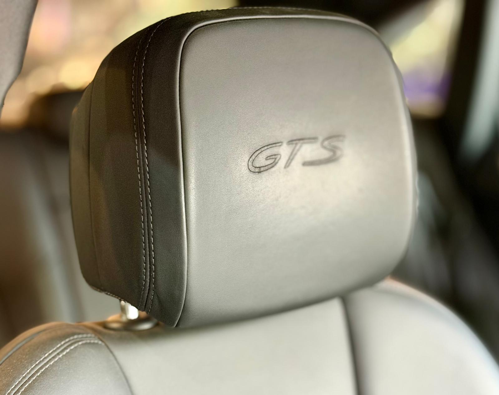 Porsche Macan GTS 2016
