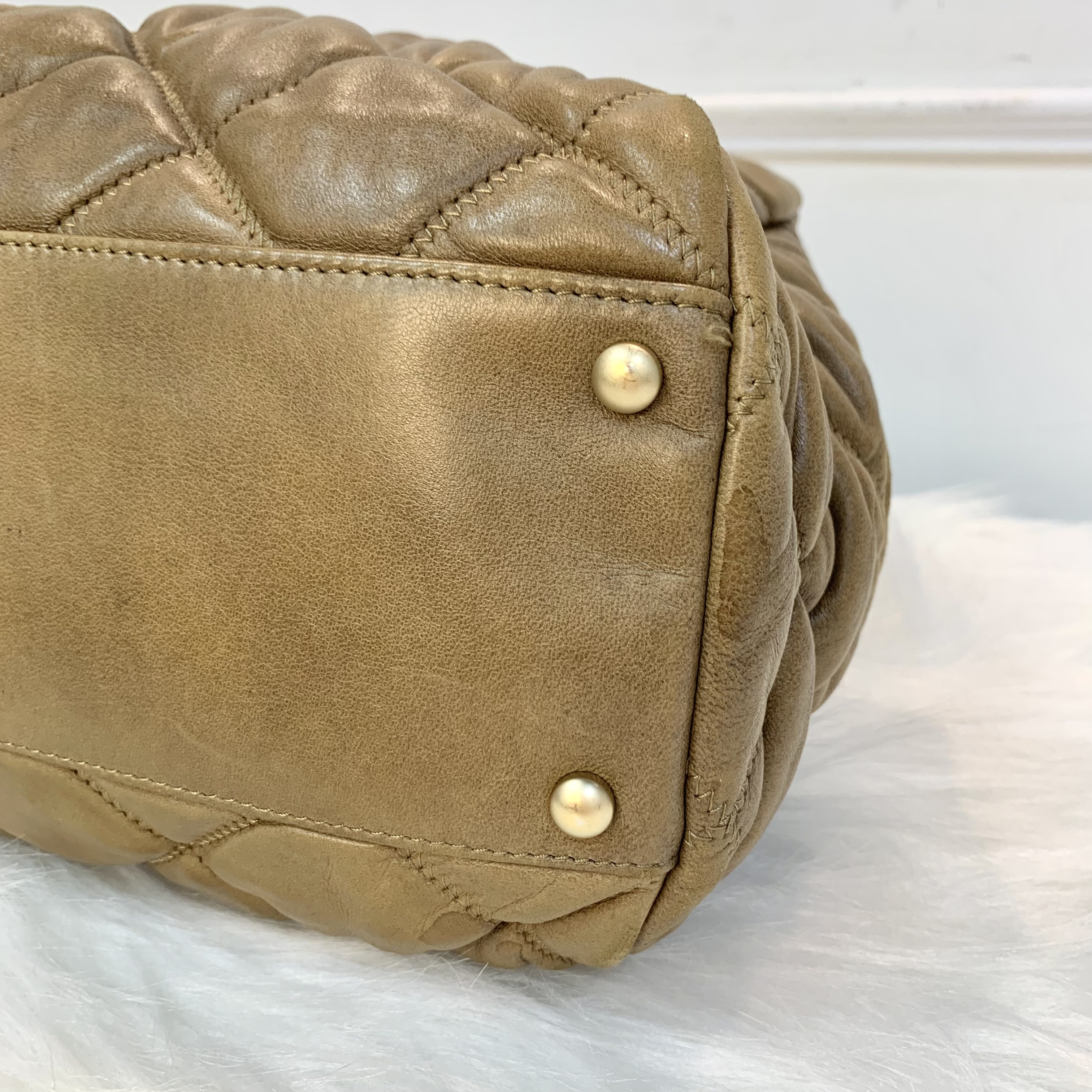 Chanel 羊皮皮革 bubble bag Chain Shoulder金扣鏈帶肩背袋