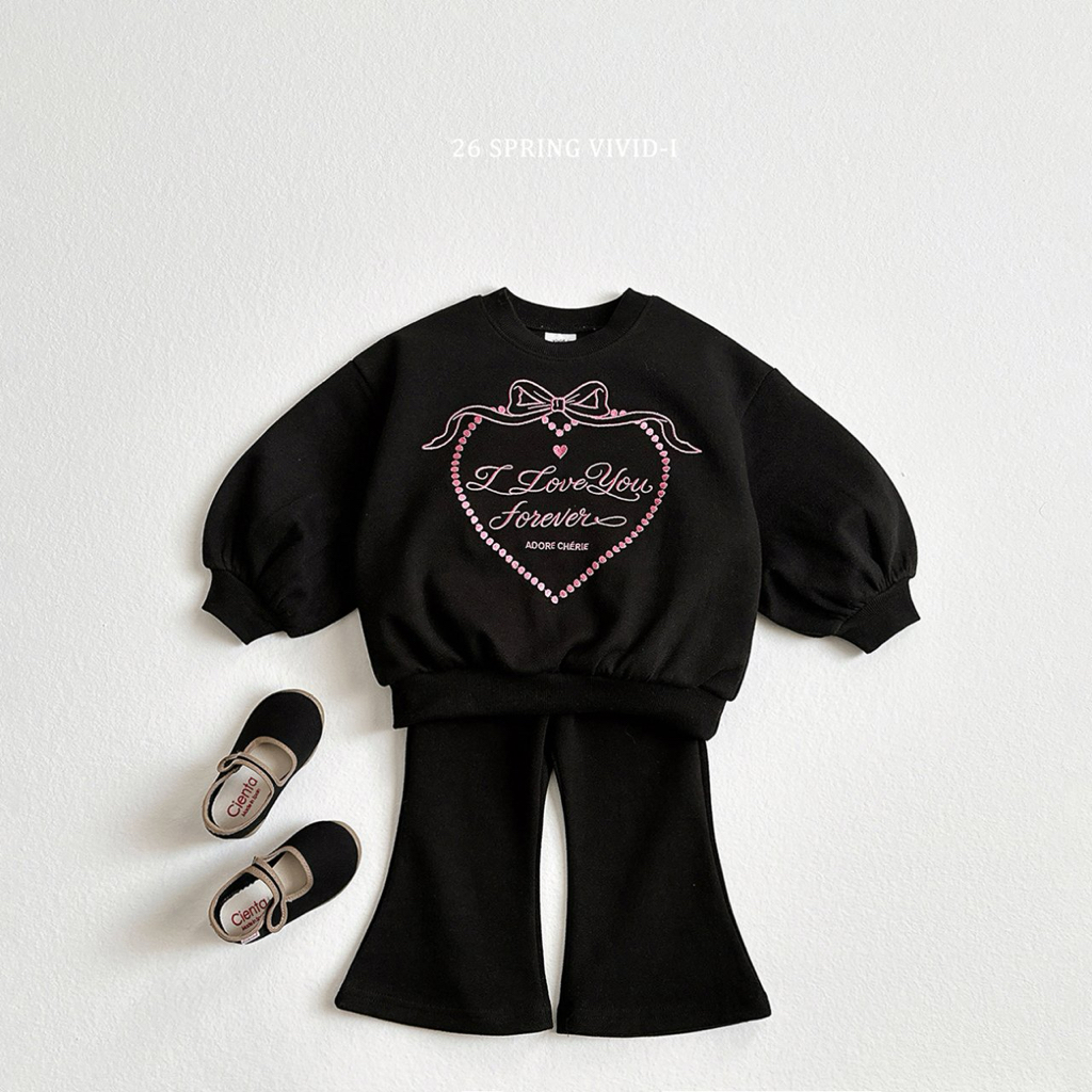 🌸預訂 韓國直送🌸🇰🇷VIVIDI三色永遠愛你心形刺繡泡泡袖喇叭褲上下套裝