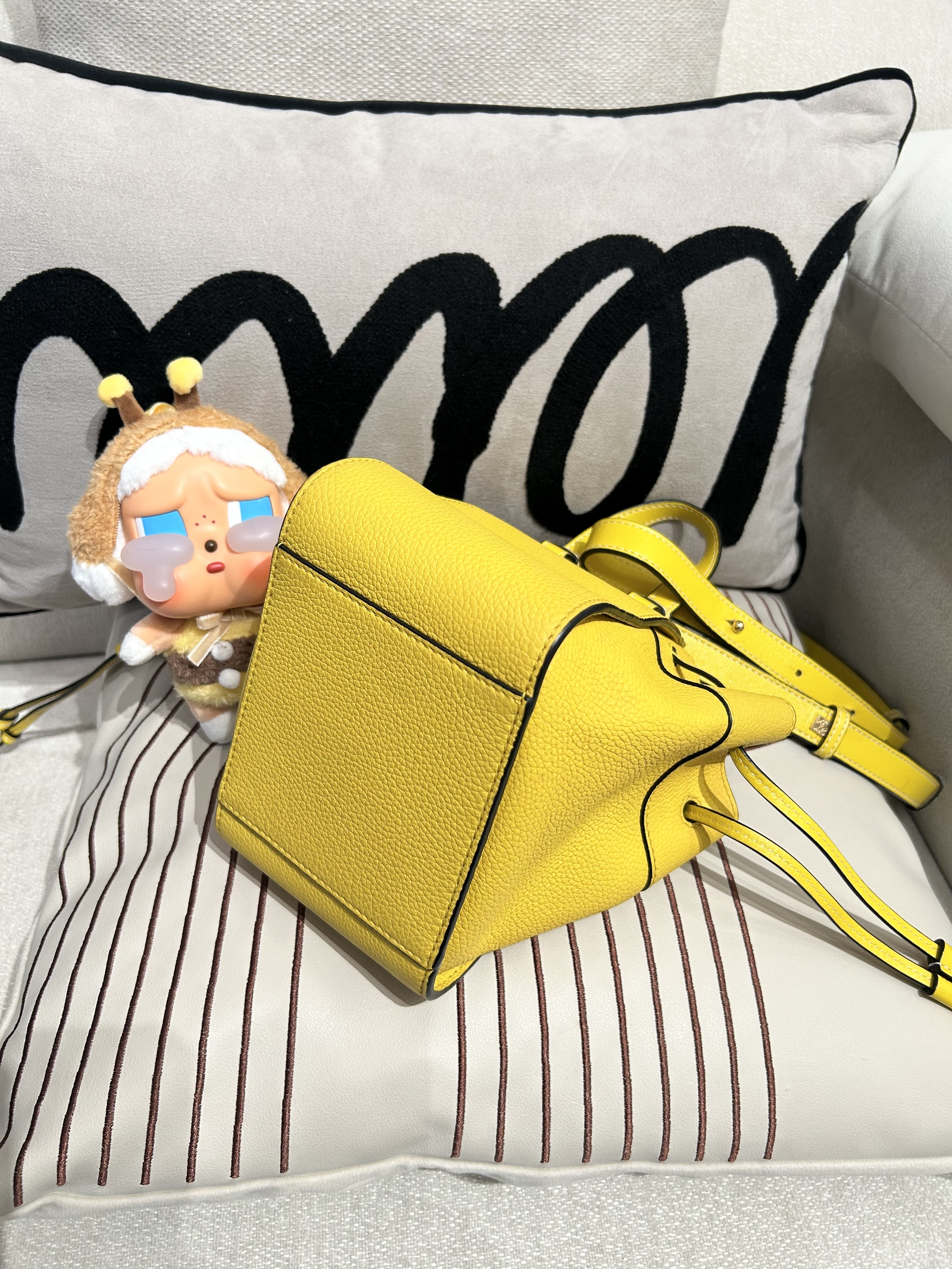 Loewe mini hammock 100%Authentic,95%new ✅booklet✅dust bag 