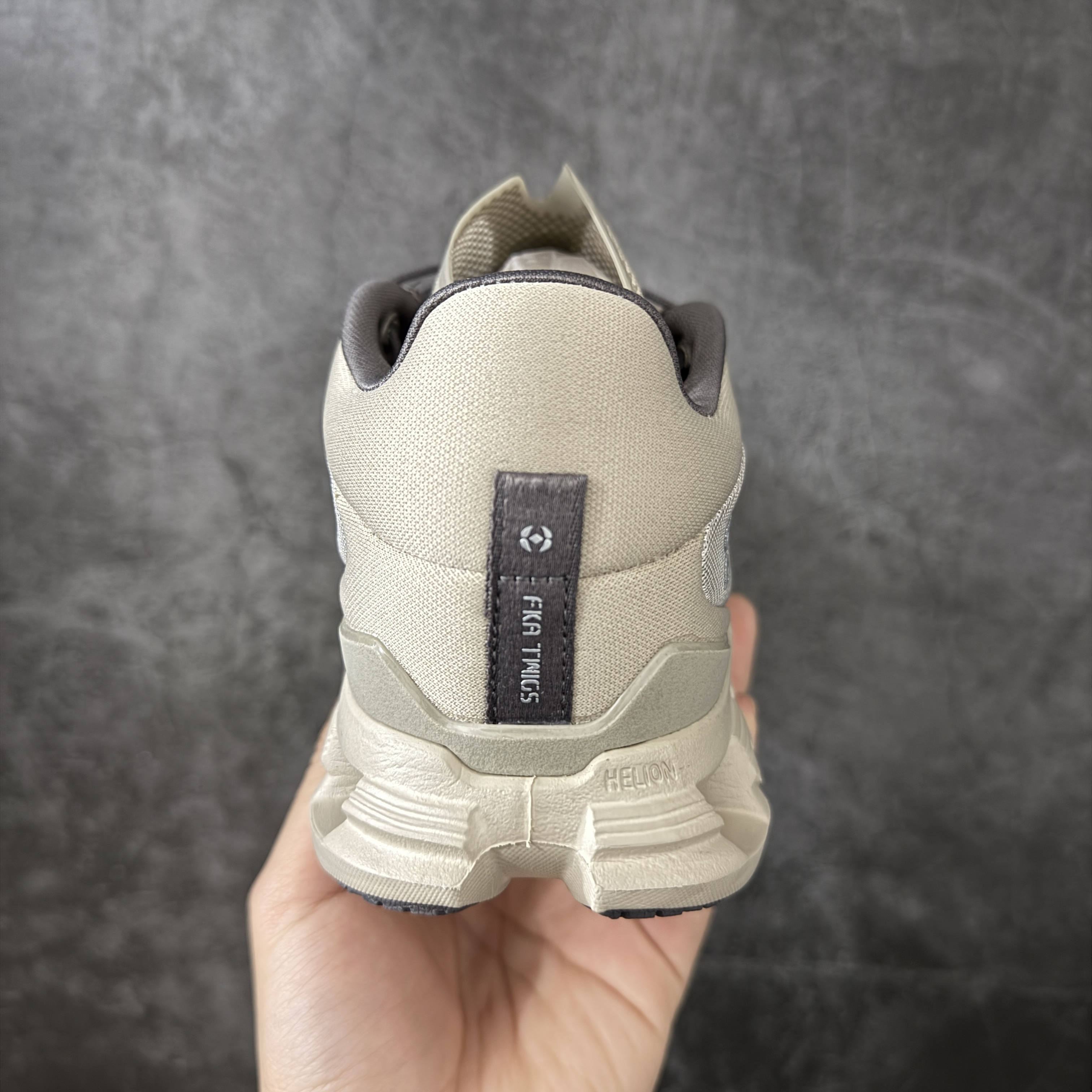 FKA twigs x On Running Cloud X 4