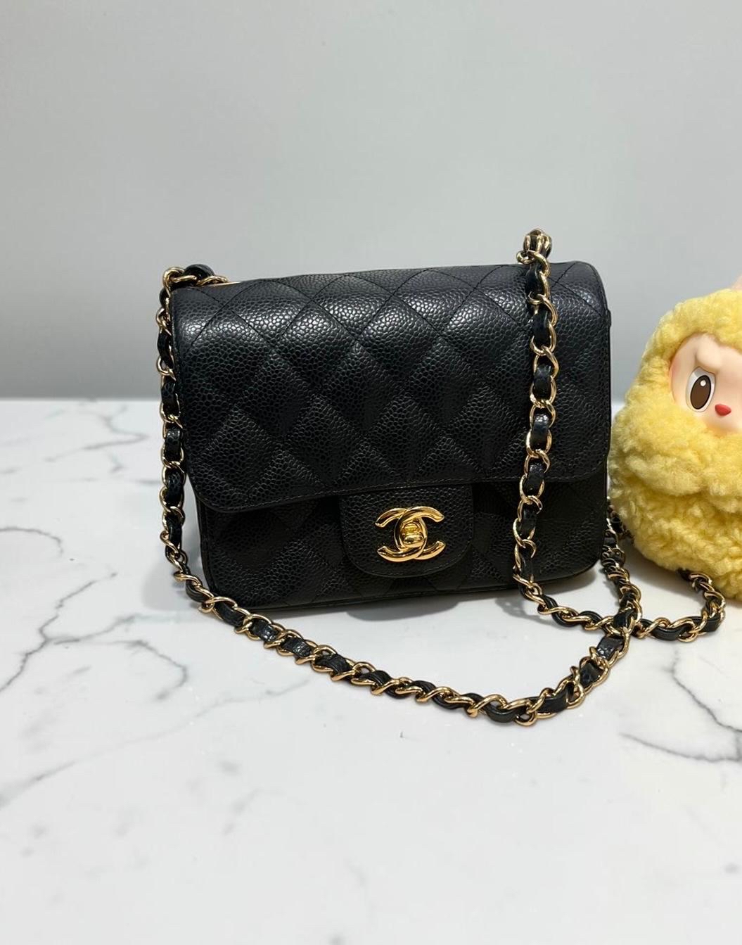 Chanel Classic Mini Flap Bag 黑色荔枝牛皮金扣 100%Authentic, 95%New ✅13Card✅Dust bag✅Box