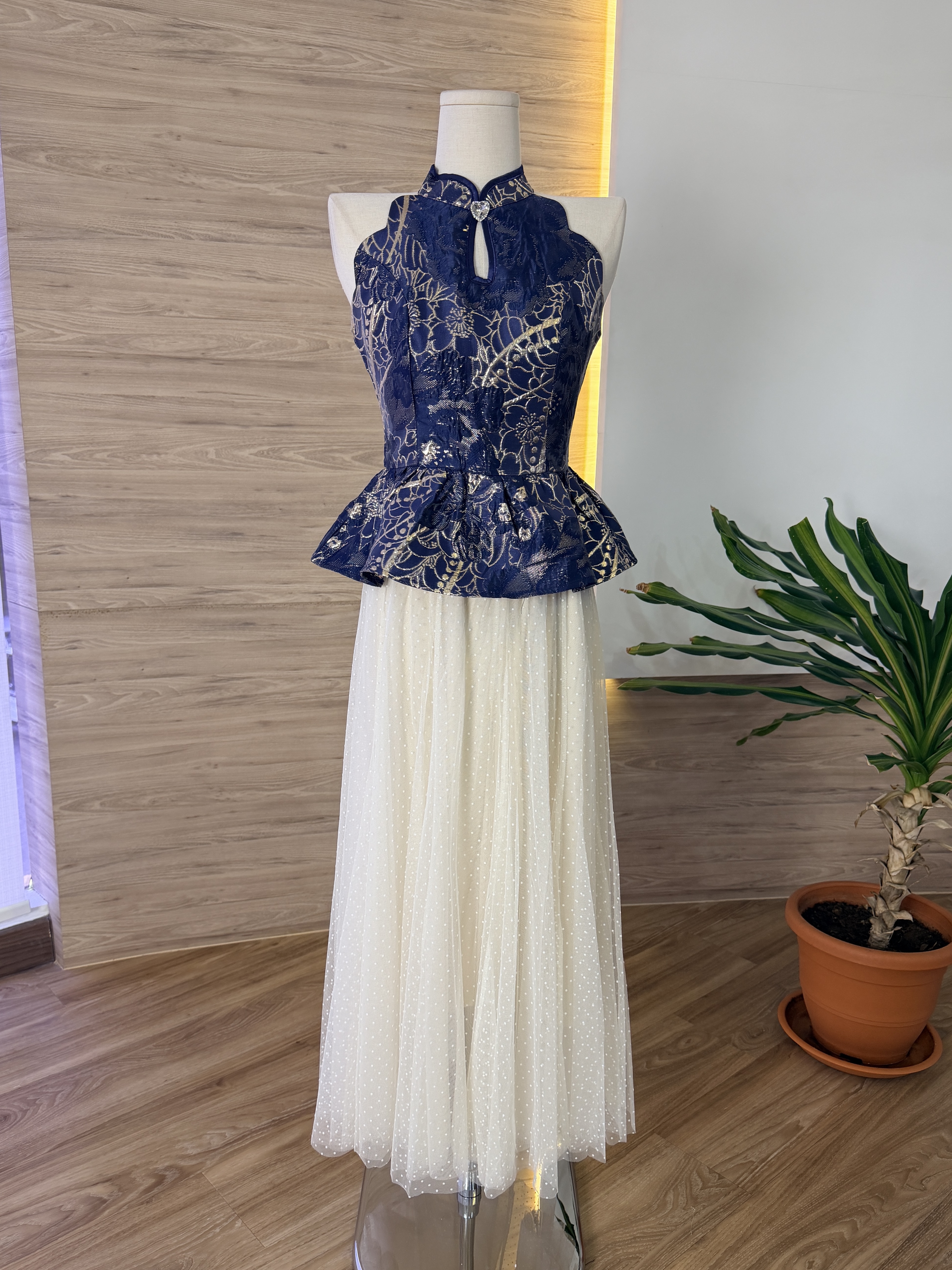 Sora Oriental Top
